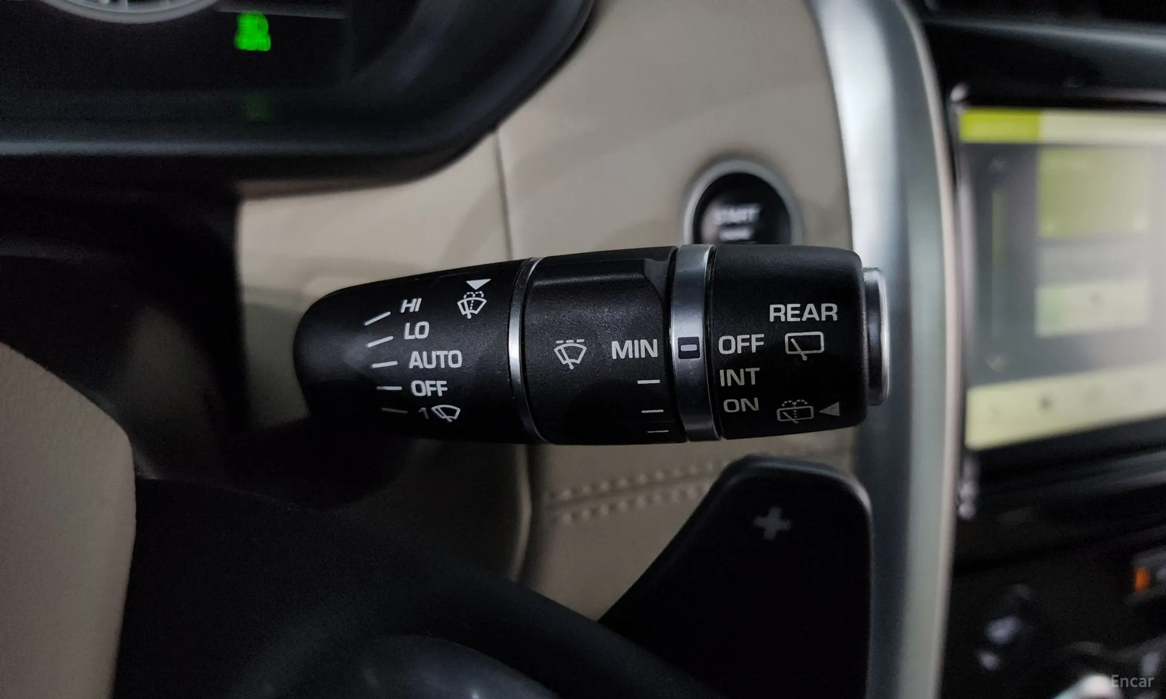 Land Rover Discovery 5 превью 16