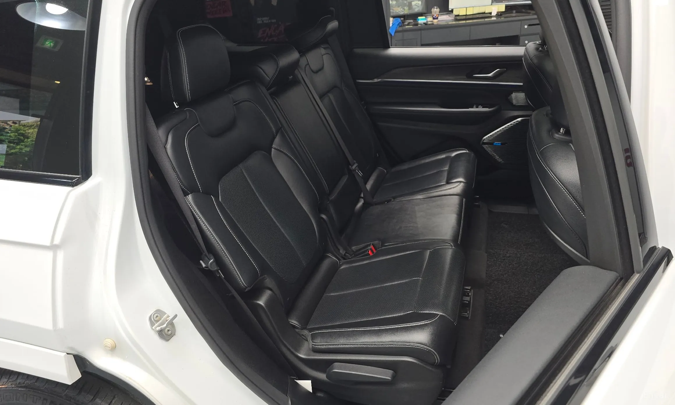 Jeep Grand Cherokee (WL) превью 12