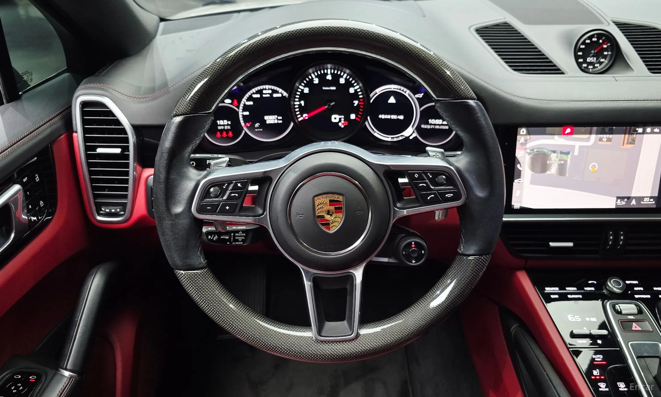 Porsche Cayenne (PO536) превью 13