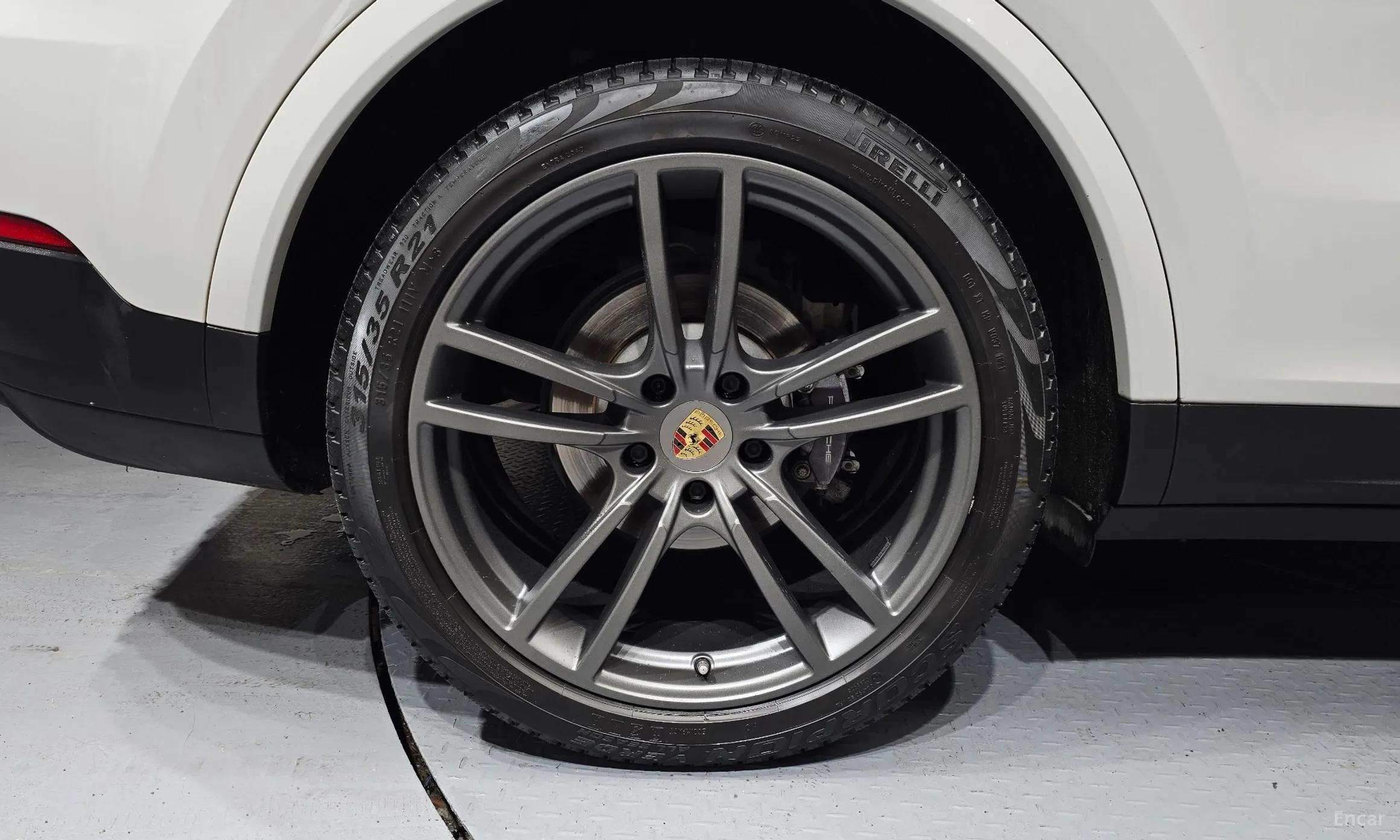 Porsche Cayenne (PO536) превью 5