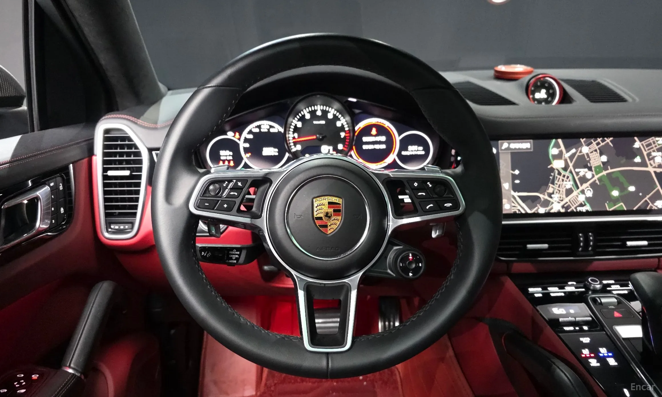 Porsche Cayenne (PO536) превью 13