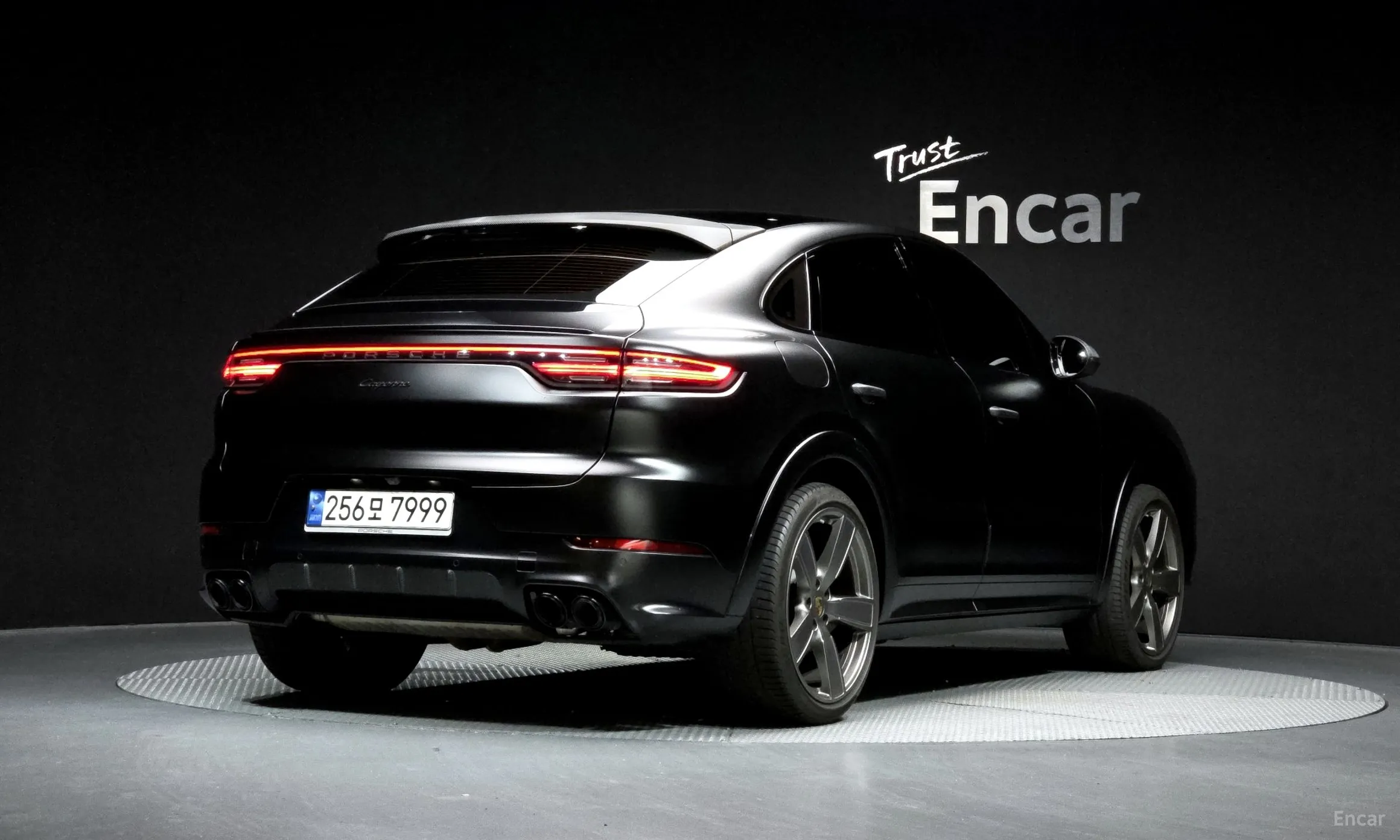 Porsche Cayenne (PO536) превью 2