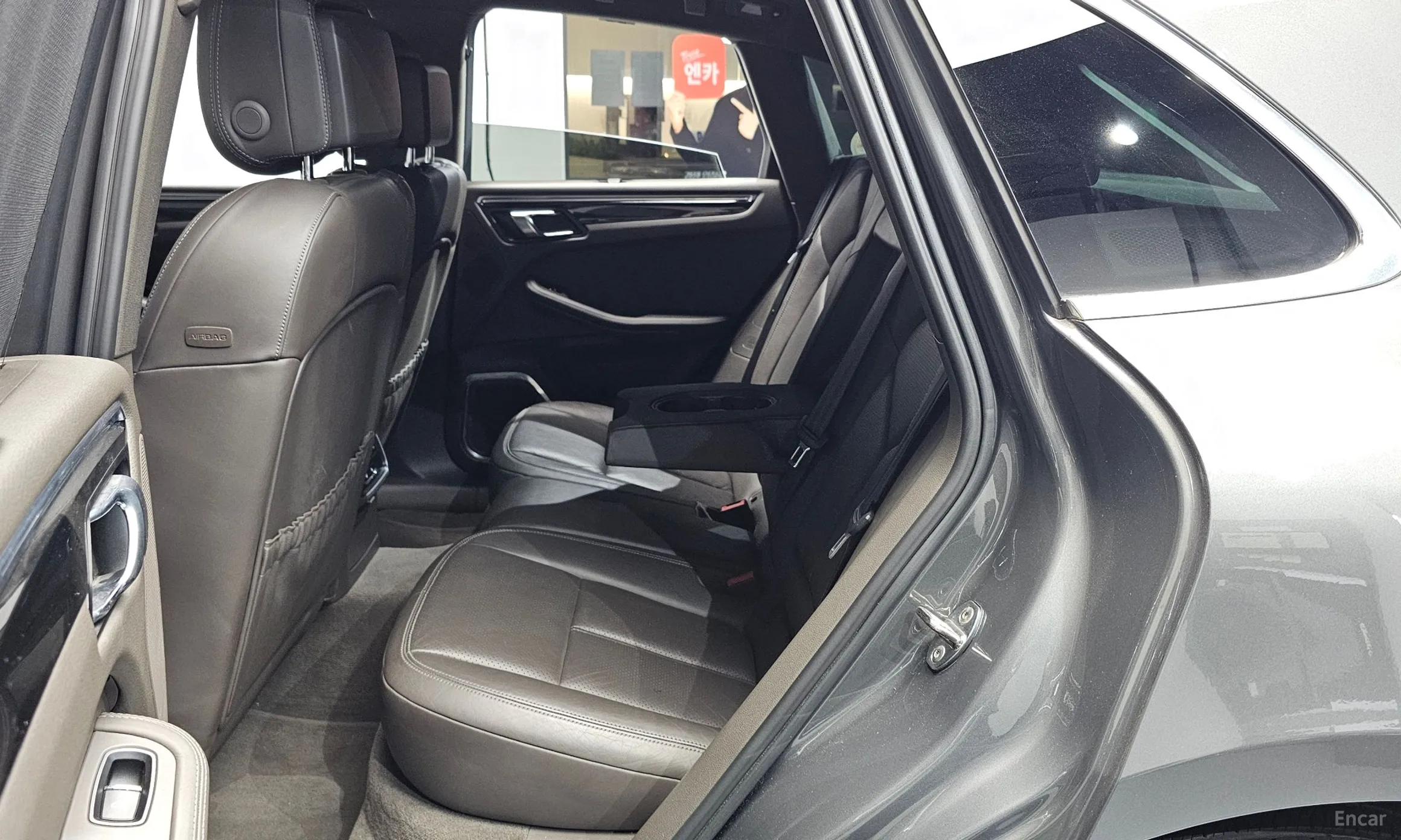Porsche Macan превью 11