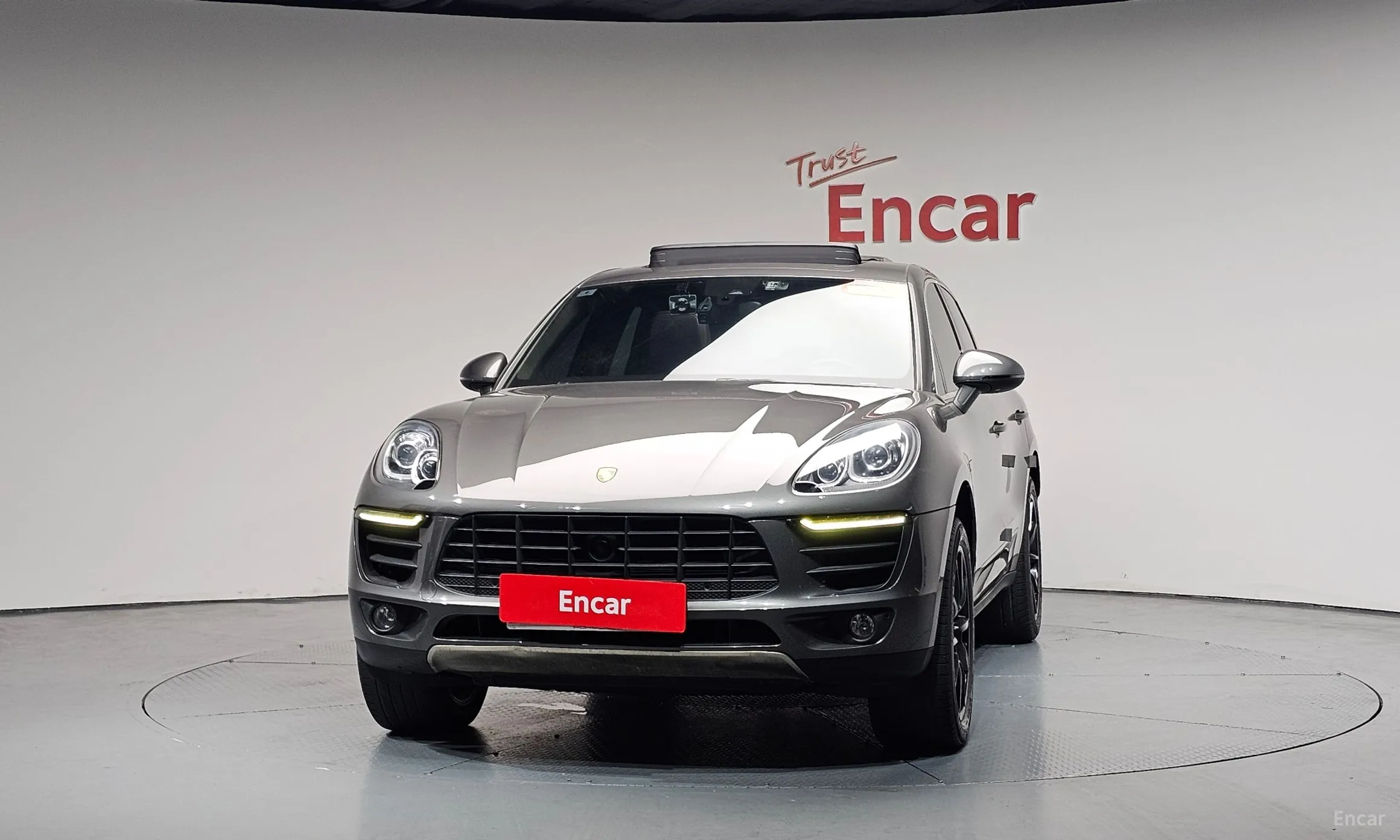 Porsche Macan превью 3