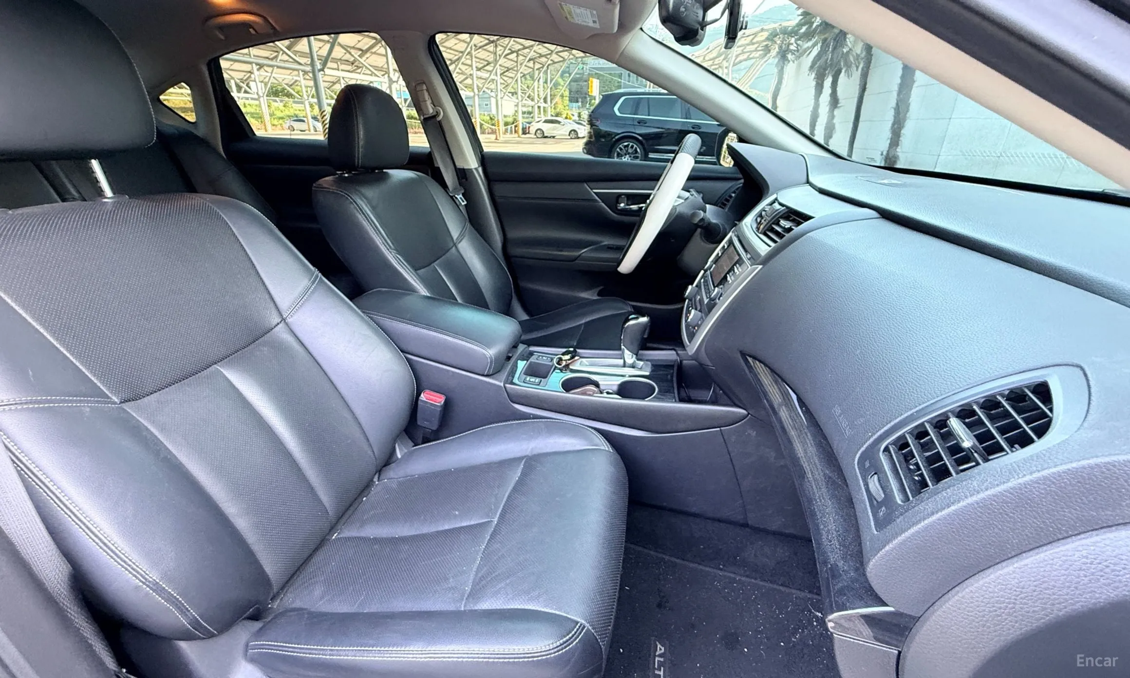 Nissan Altima превью 10