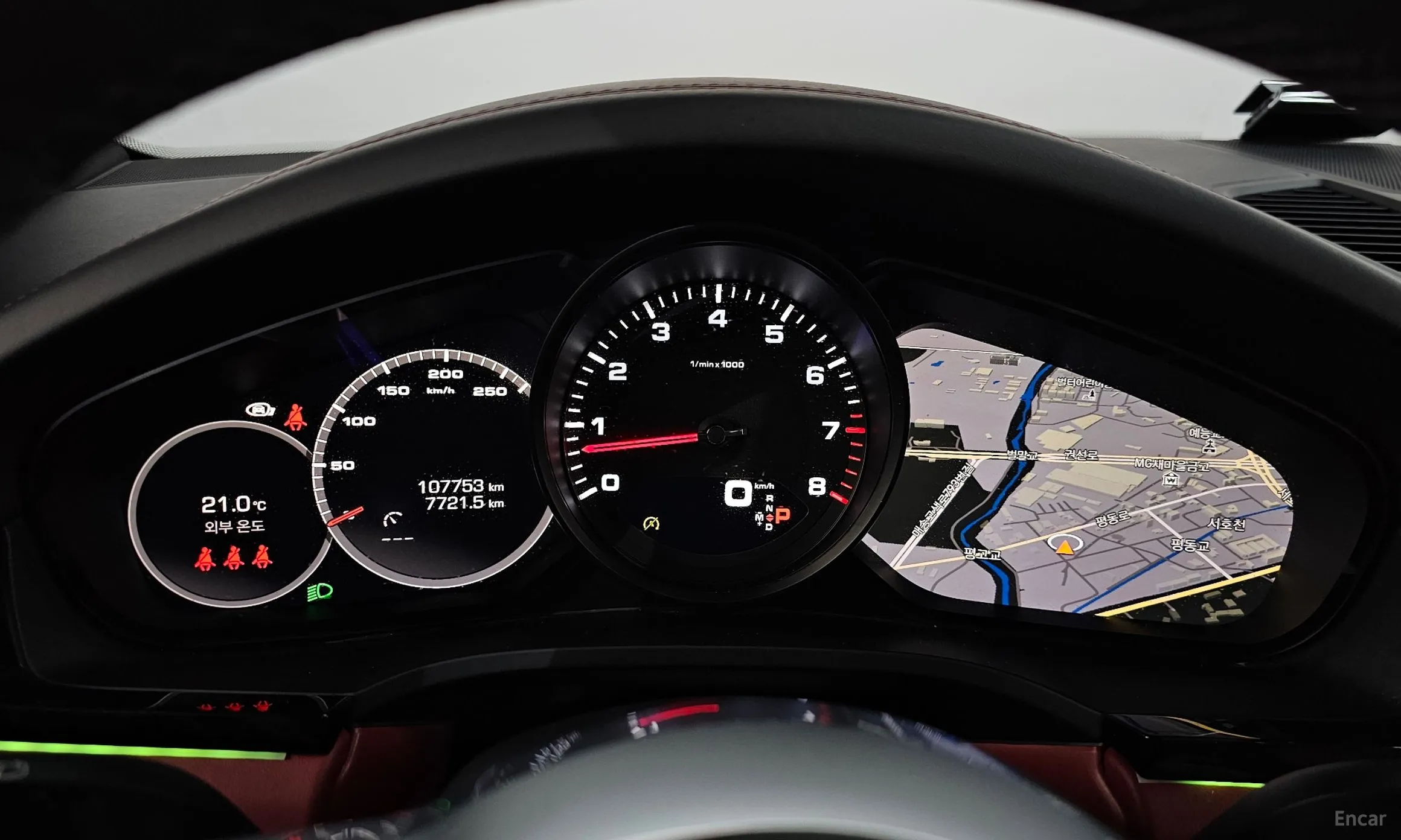 Porsche Cayenne (PO536) превью 8
