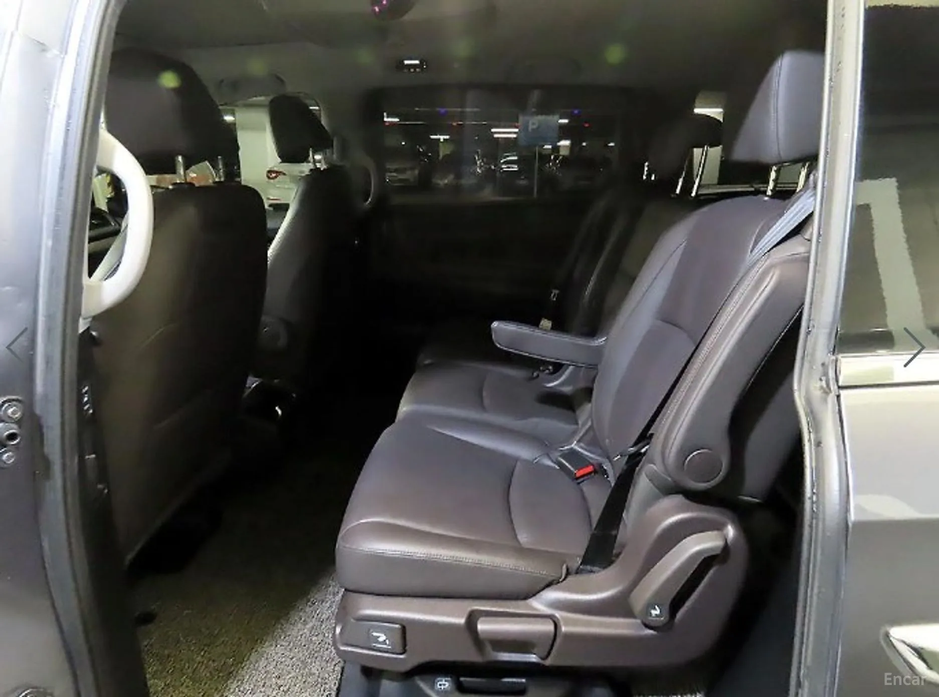 Honda Odyssey превью 7