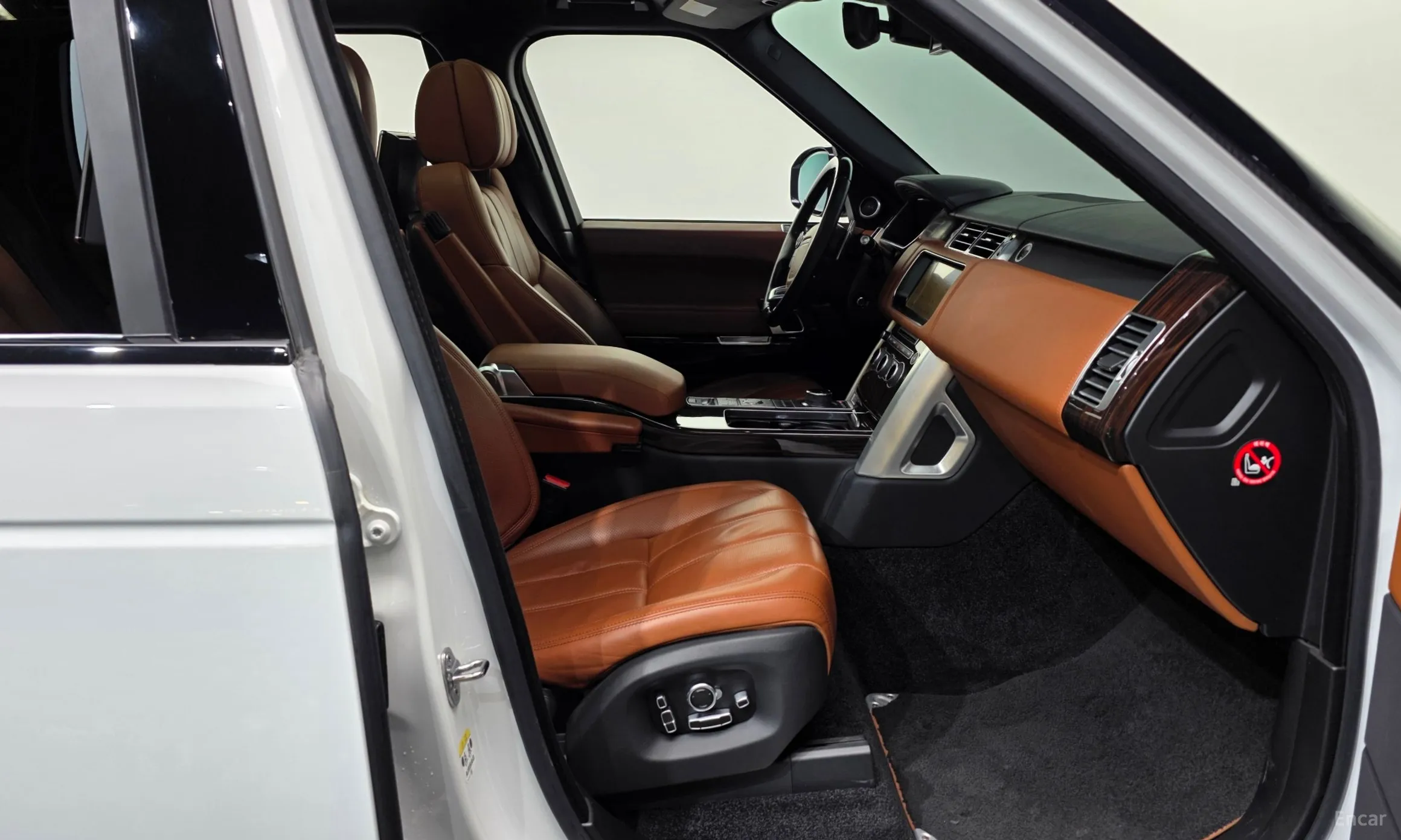 Land Rover Range Rover 4th Generation превью 11