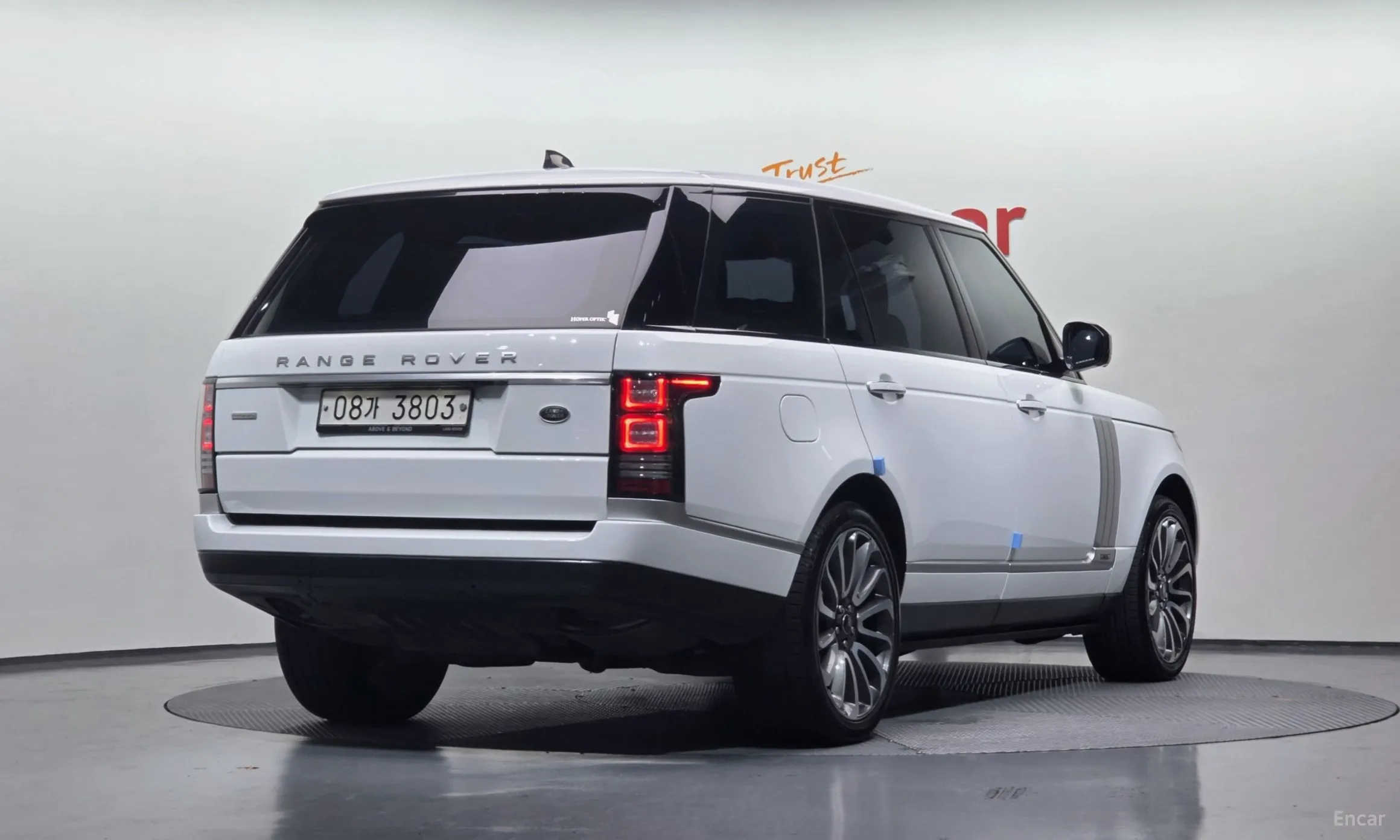 Land Rover Range Rover 4th Generation превью 2
