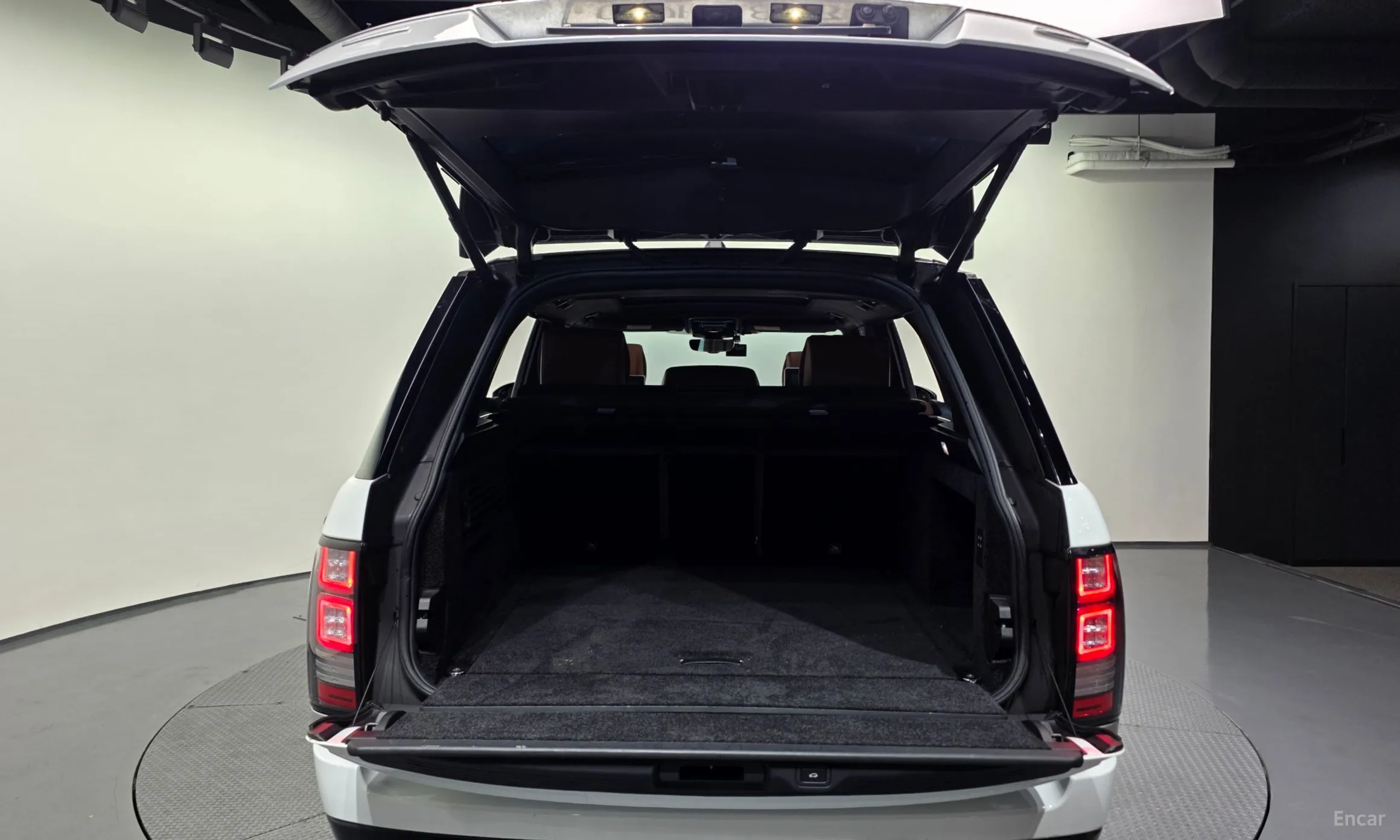 Land Rover Range Rover 4th Generation превью 20