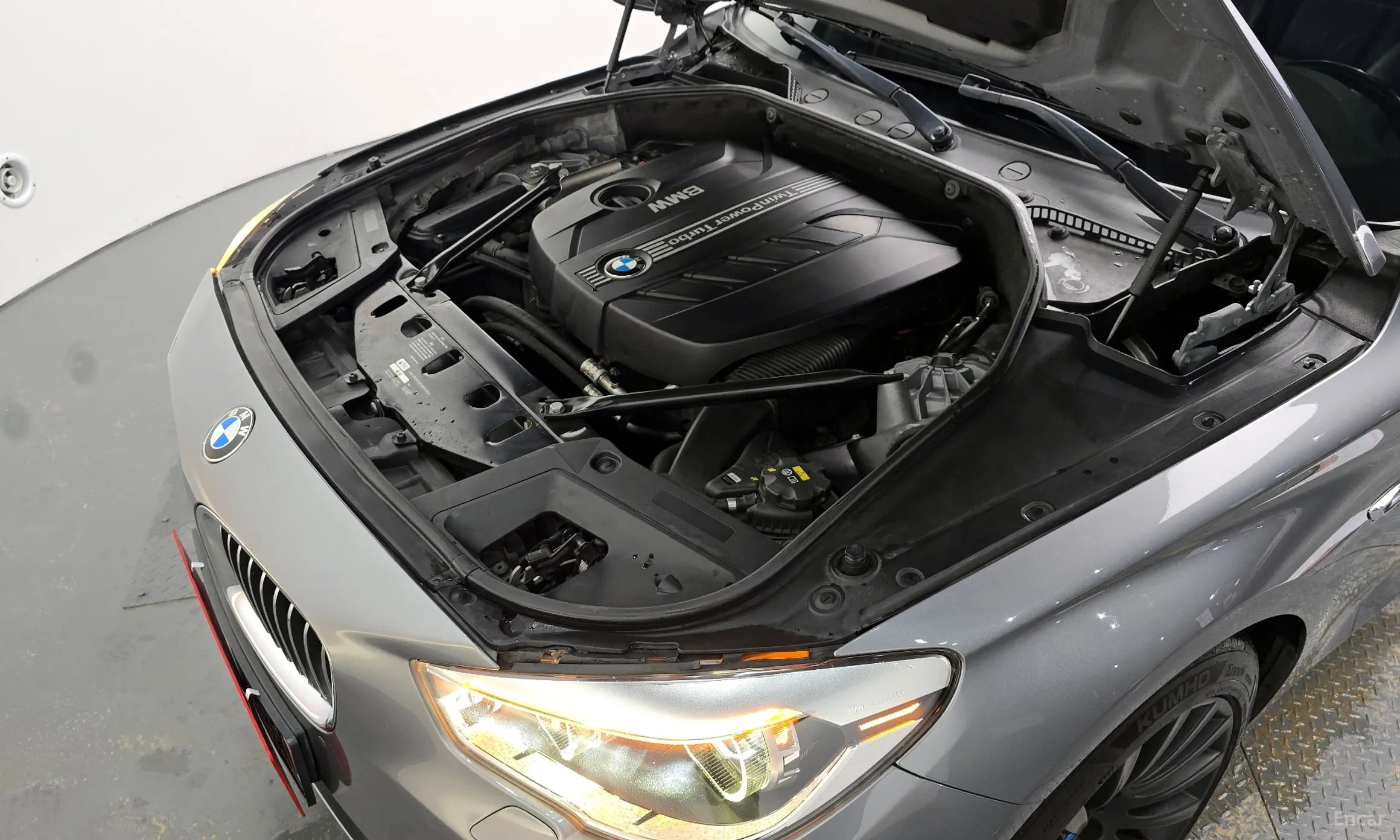 BMW 5 Series GT (F07) превью 6