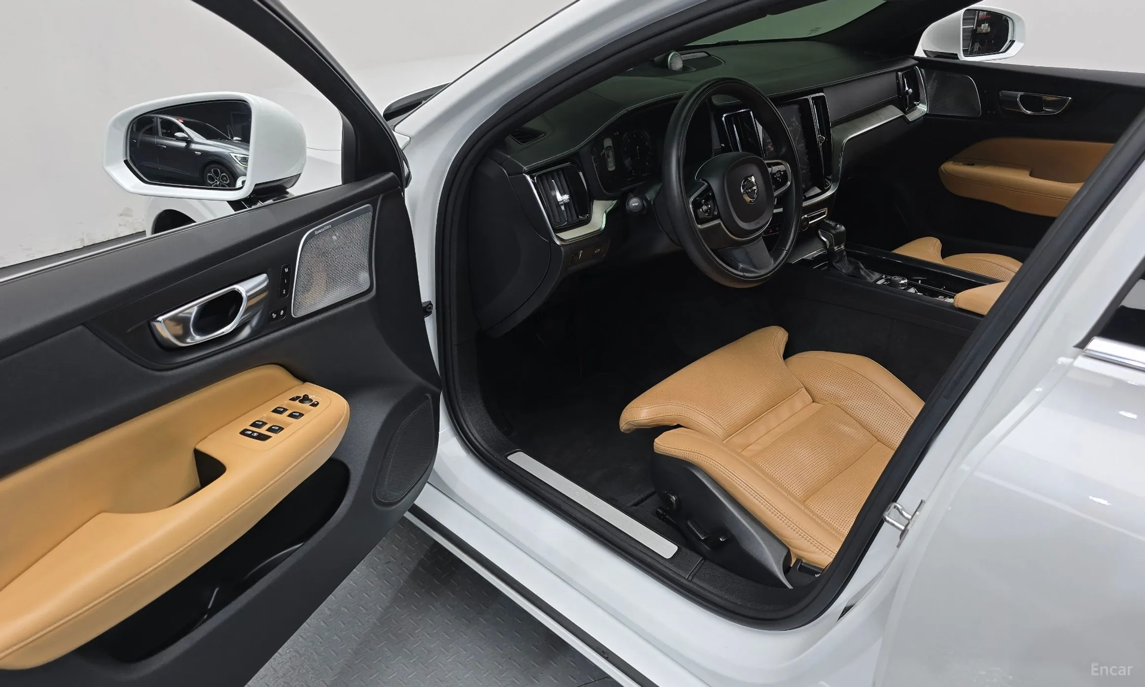 Volvo S60 3rd Generation превью 10