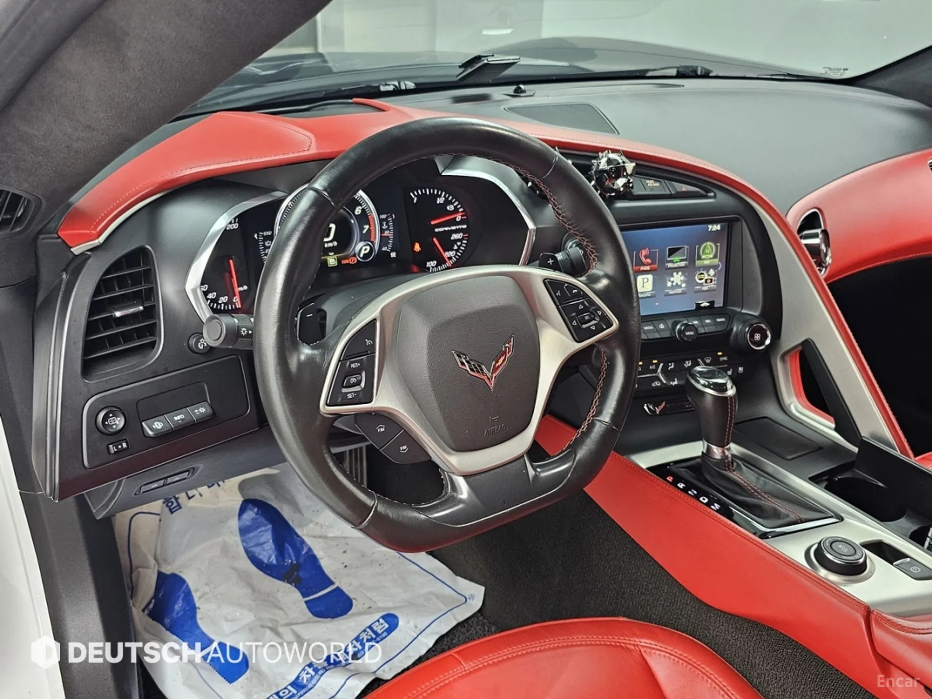 Chevrolet Corvette превью 13