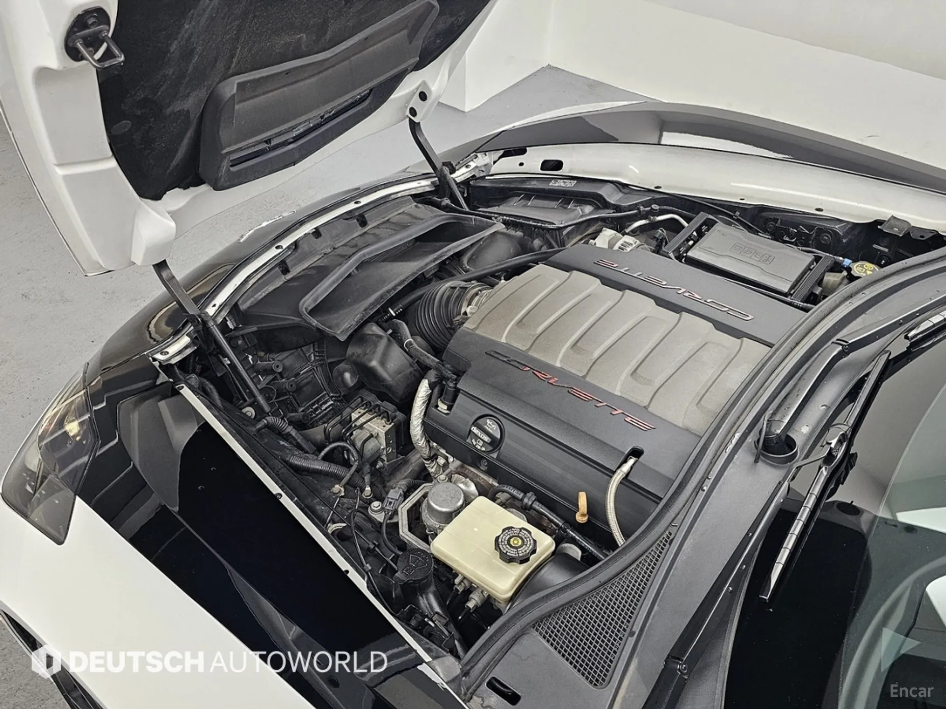 Chevrolet Corvette превью 6