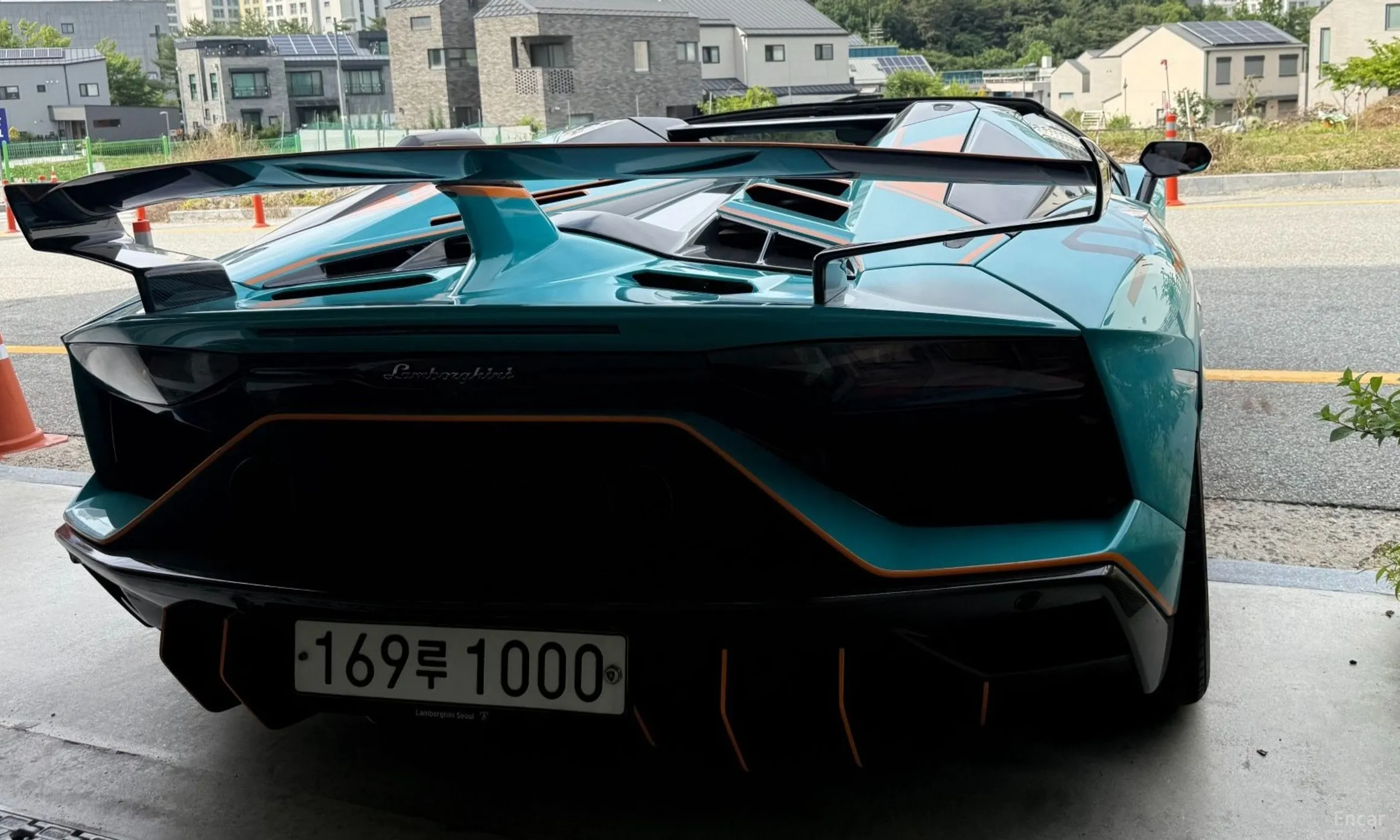 Lamborghini Aventador превью 14