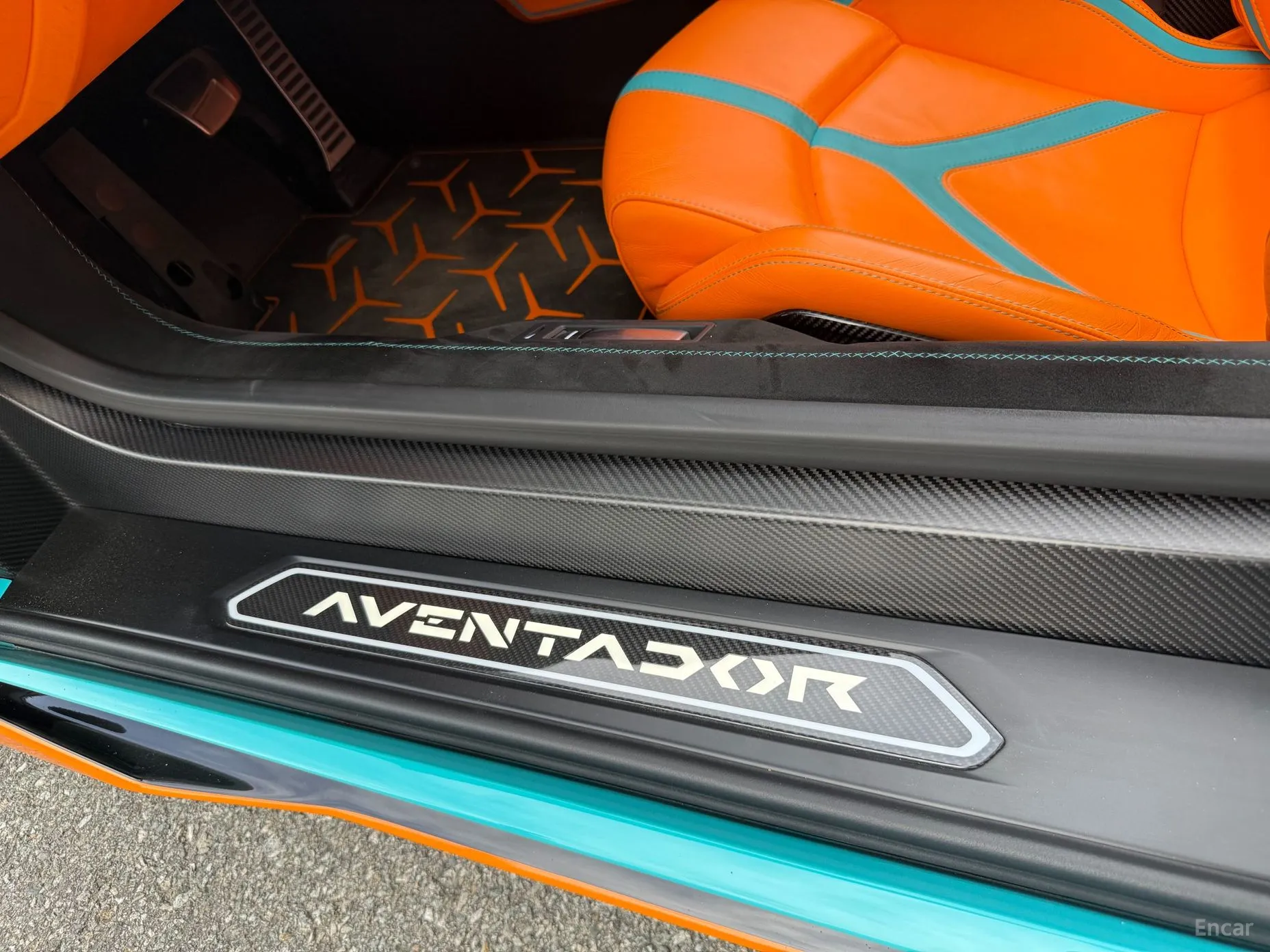 Lamborghini Aventador превью 17
