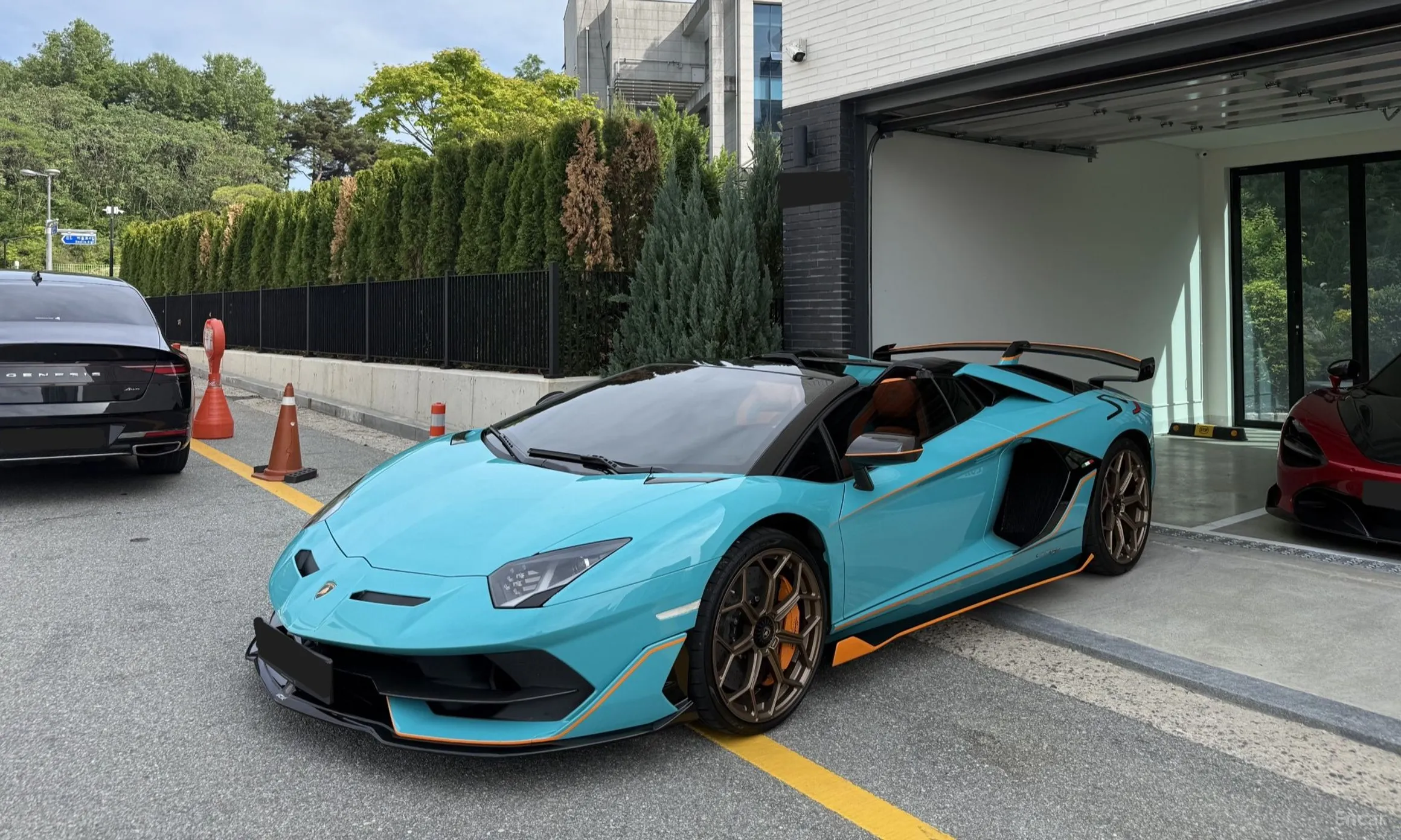 Lamborghini Aventador превью 3