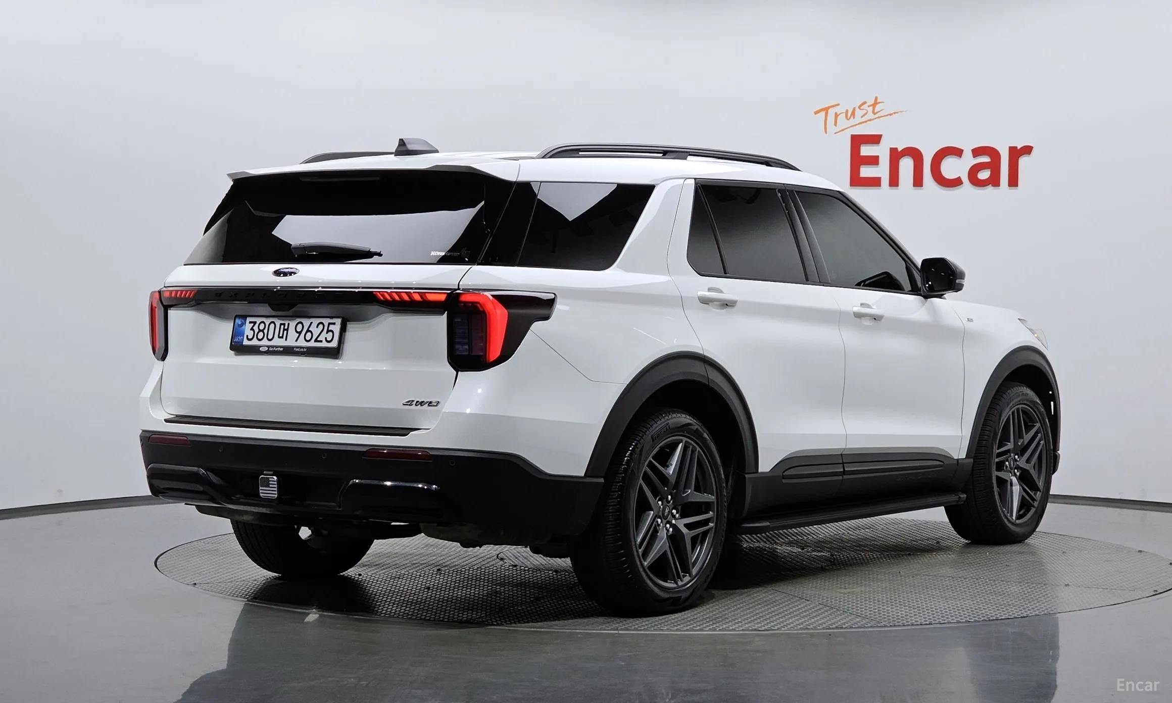 Ford Explorer 6th Generation превью 2
