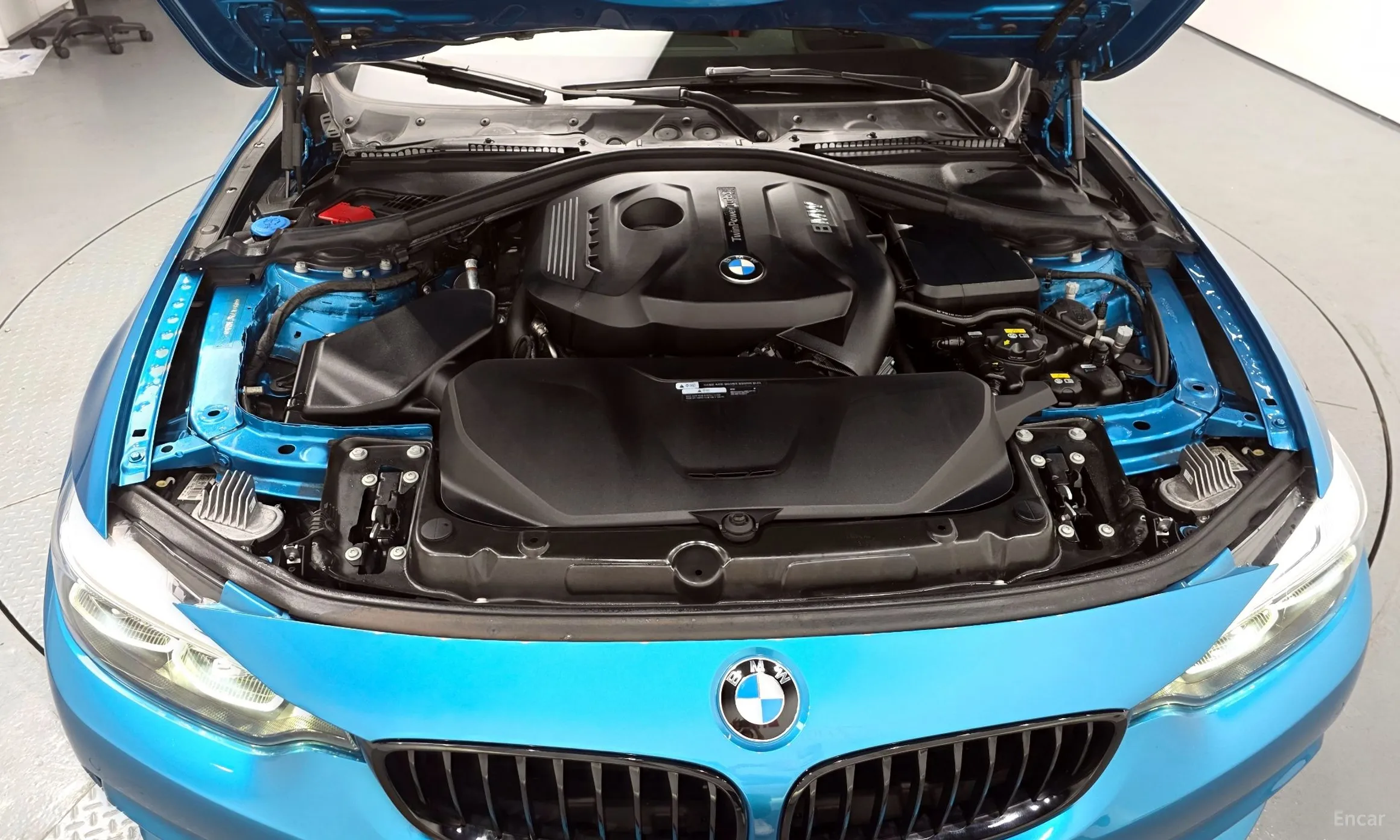 BMW Series 4 (F32) превью 6