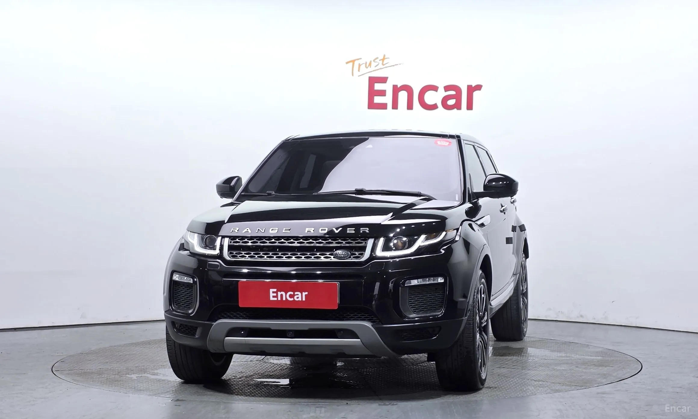 Land Rover Range Rover Evoque превью 3