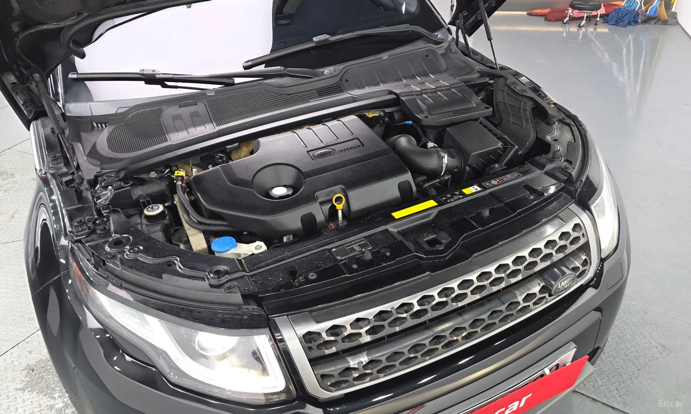 Land Rover Range Rover Evoque превью 6