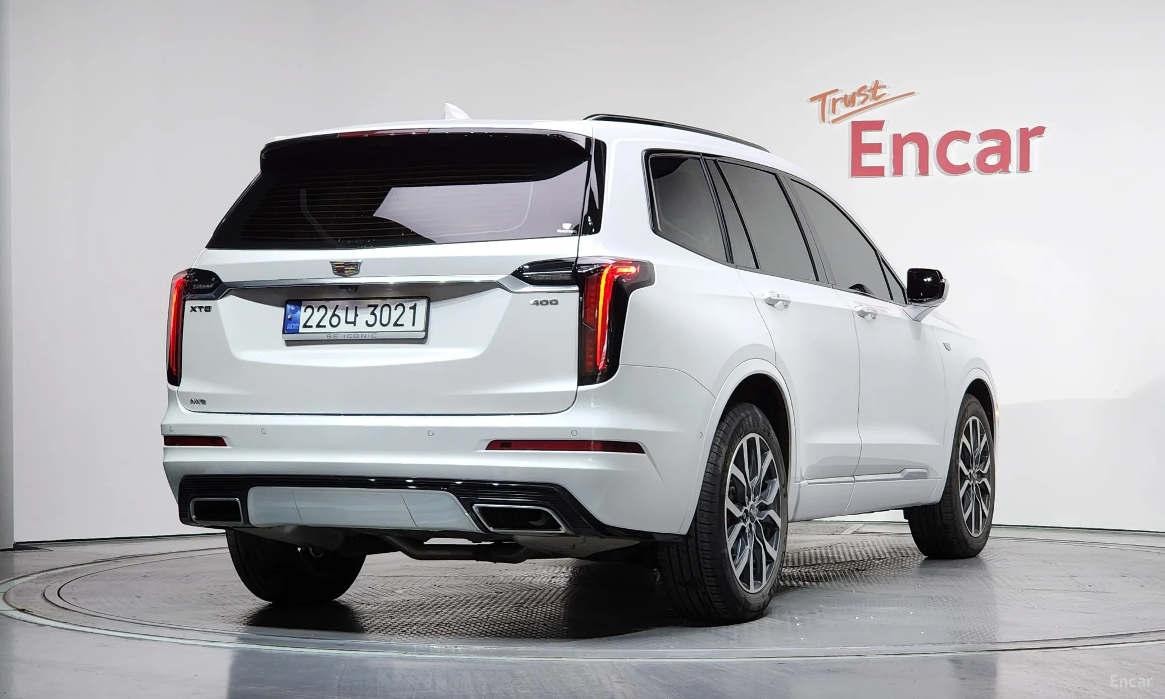 Cadillac XT6