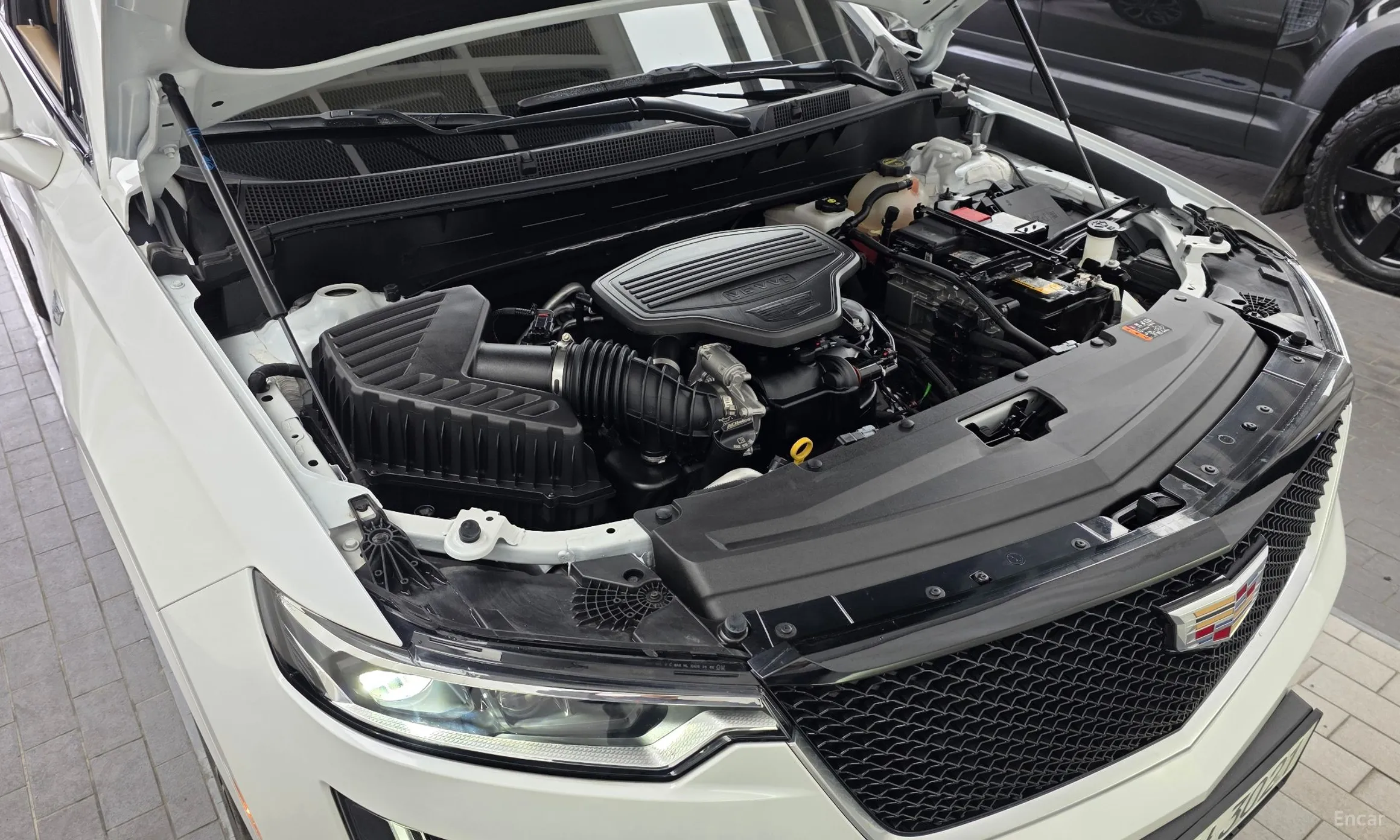 Cadillac XT6 превью 6