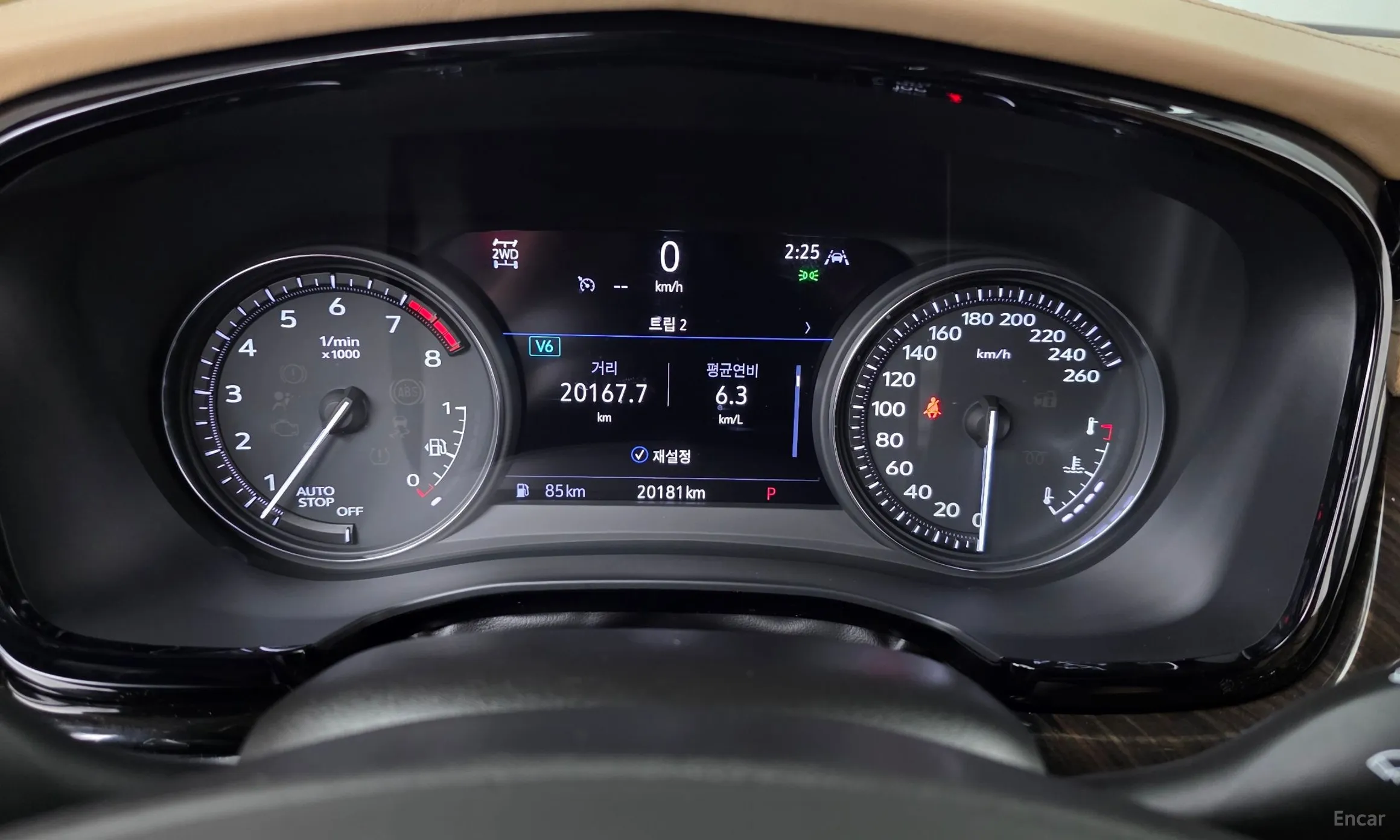 Cadillac XT6 превью 8