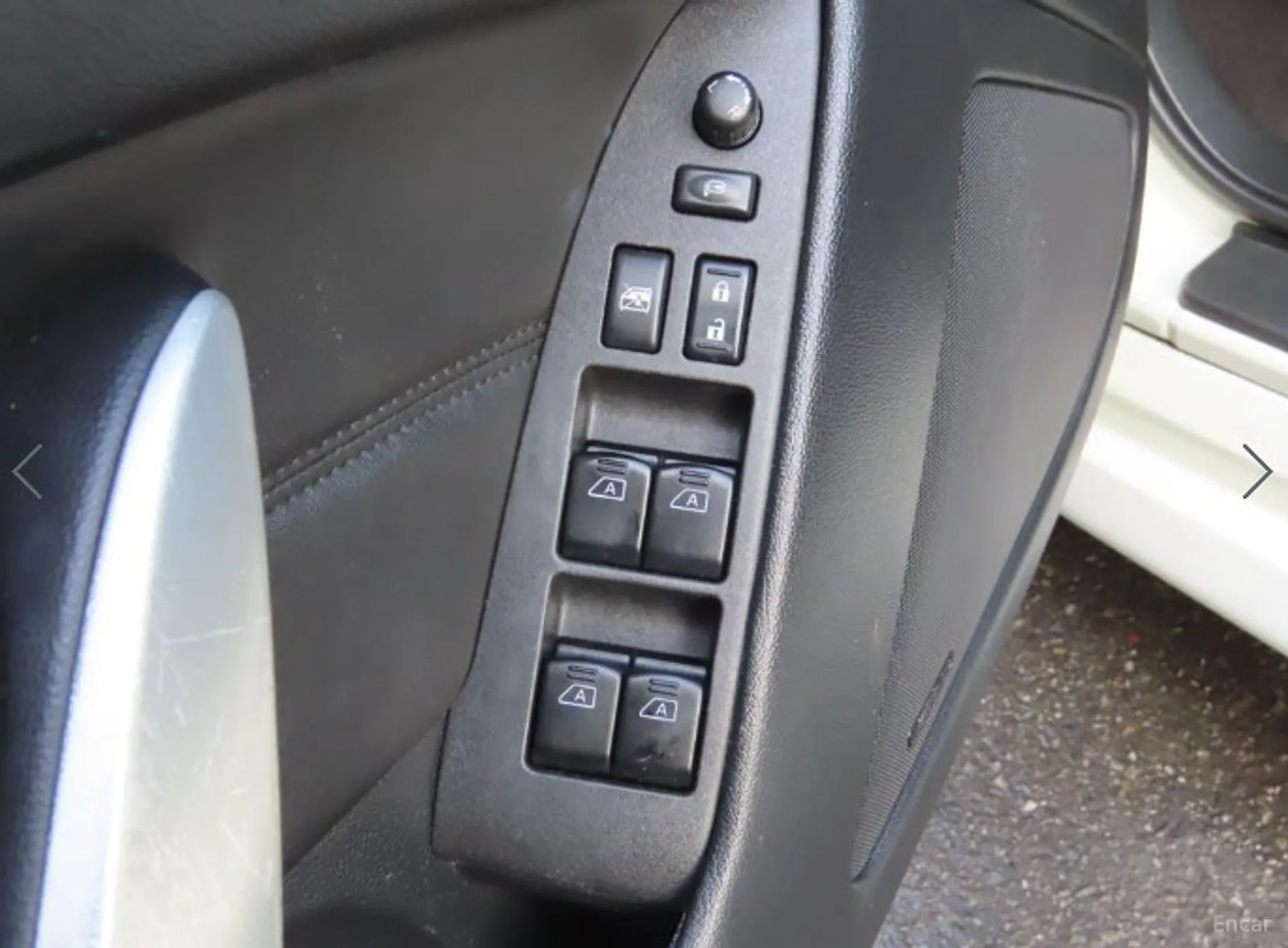 Infiniti G37 превью 8