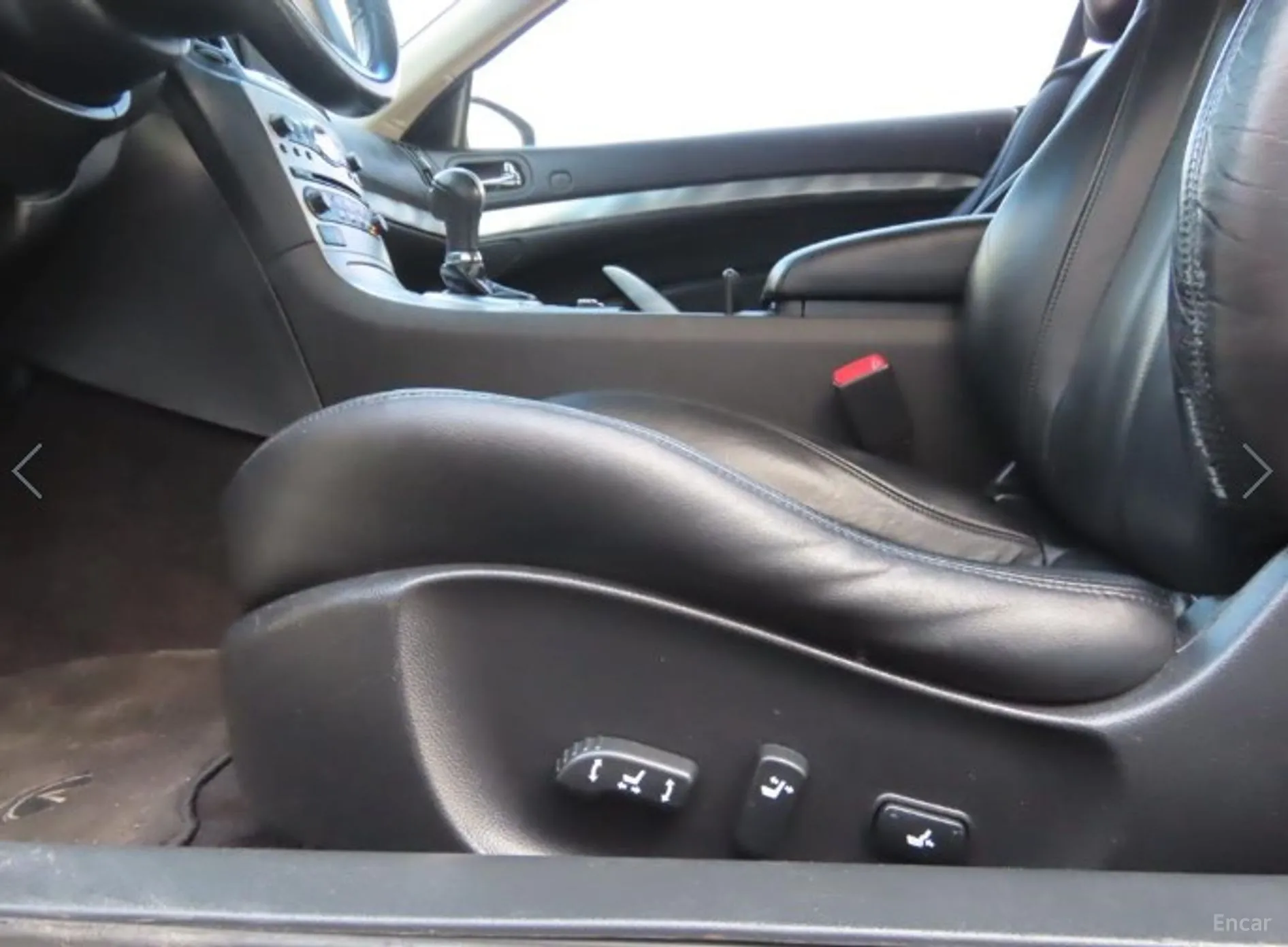 Infiniti G37 превью 9
