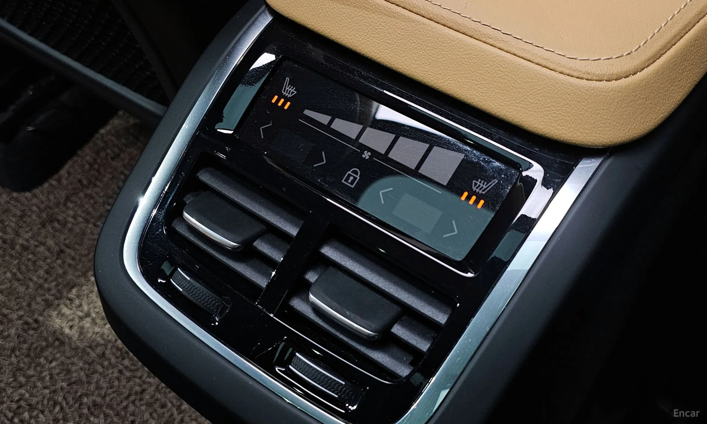 Volvo XC60 Gen 2 превью 16