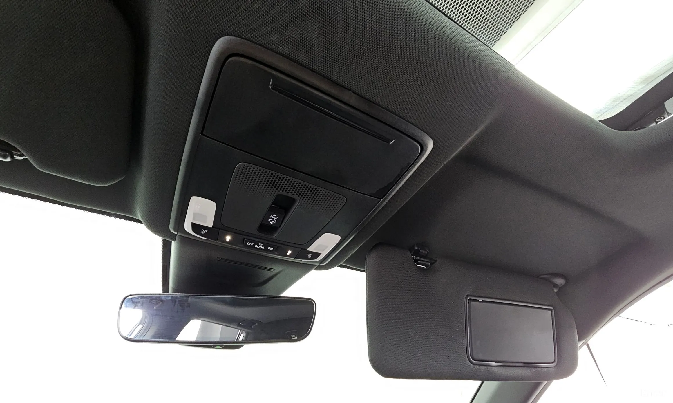 Honda CR-V 6th Generation превью 18