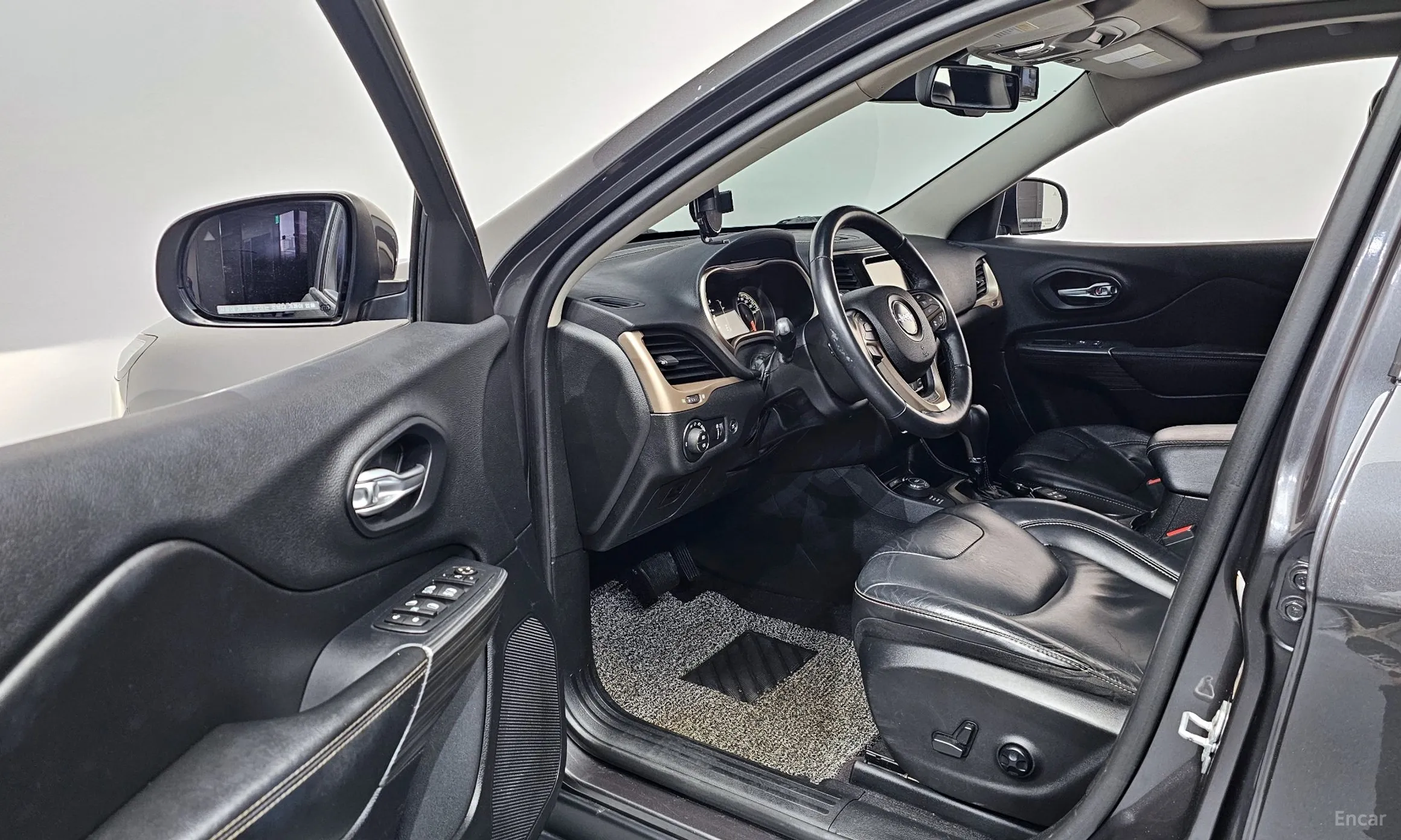 Jeep Cherokee (KL) превью 10