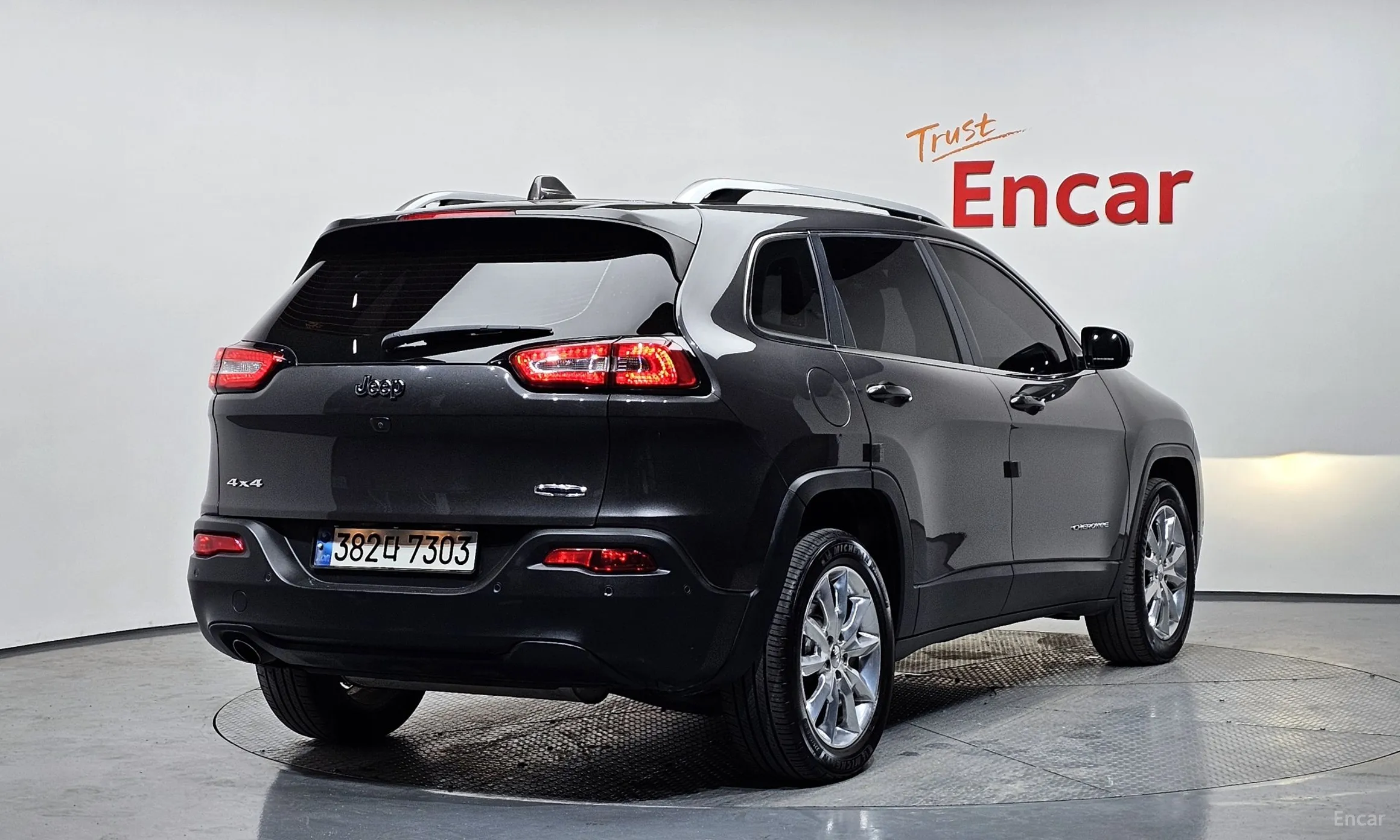 Jeep Cherokee (KL) превью 2