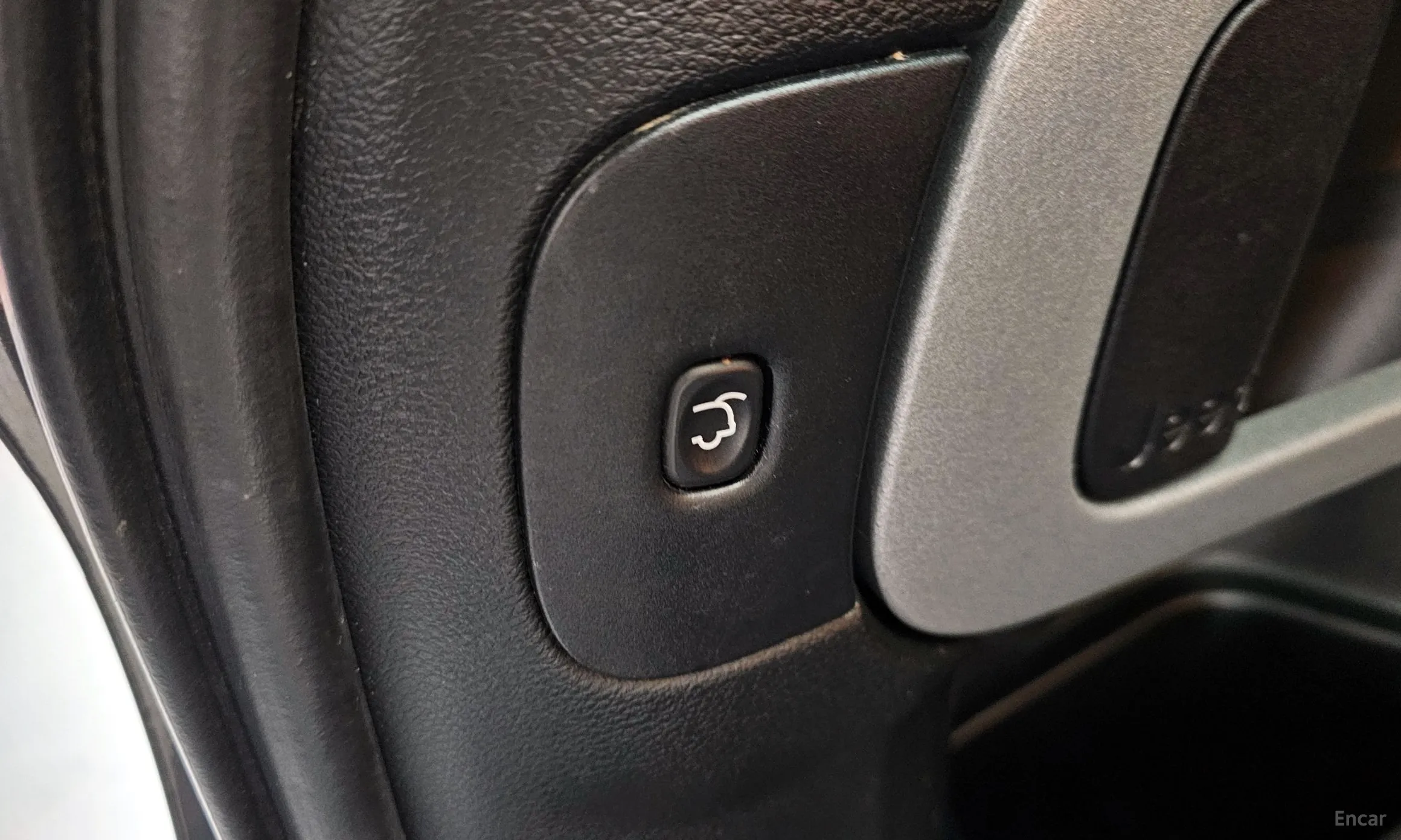 Jeep Cherokee (KL) превью 20