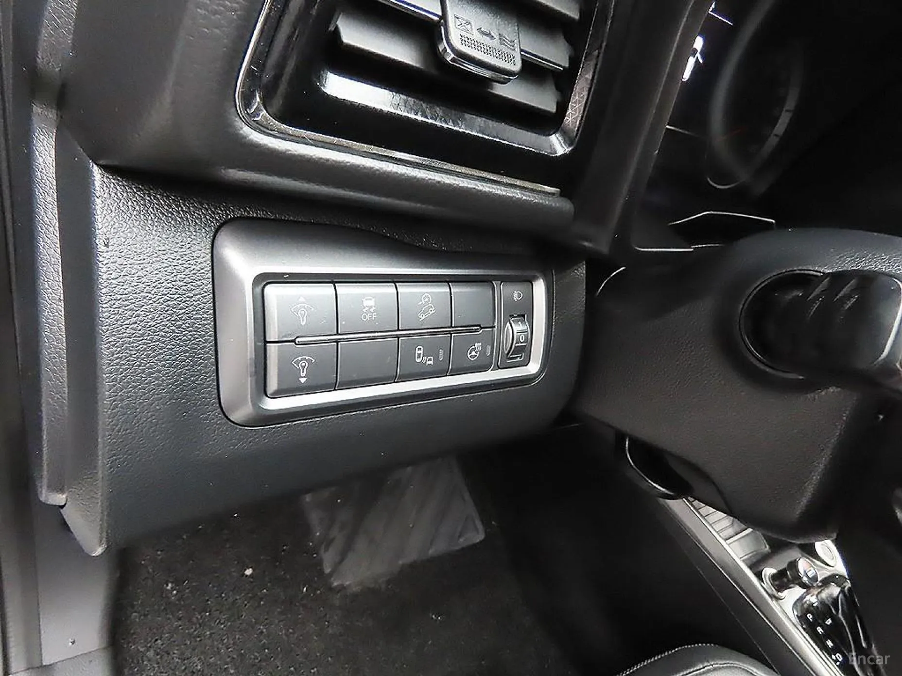 KG Mobility (SsangYong) Berry New Tivoli превью 13