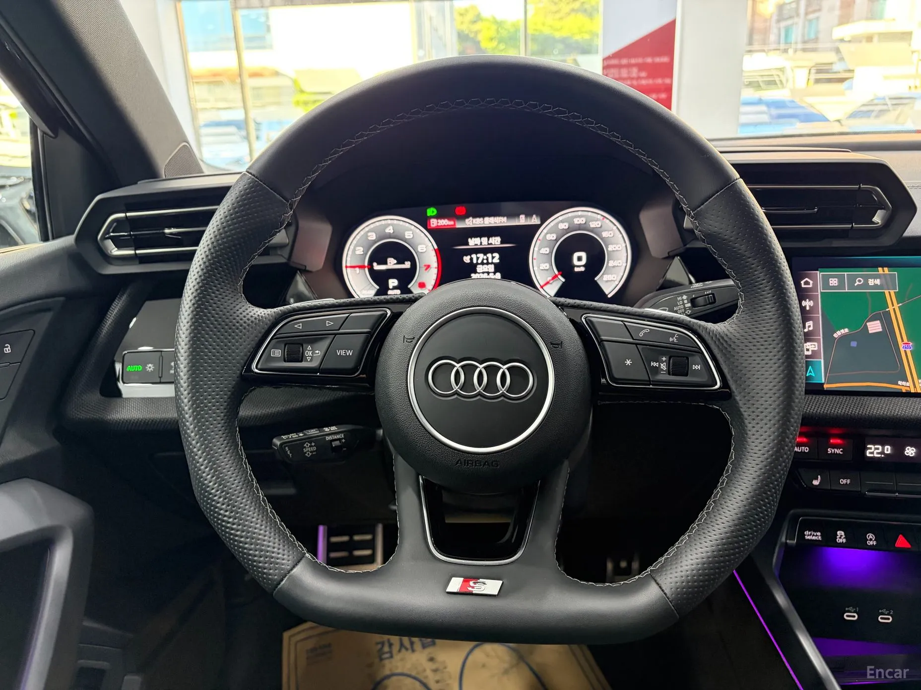 Audi A3 (8Y) превью 14