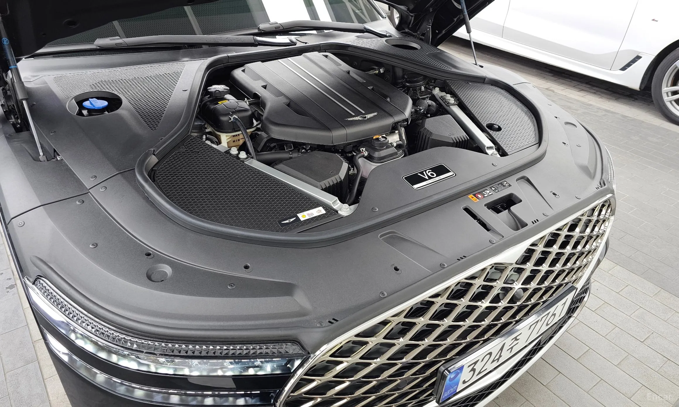 Genesis G90 (RS4) превью 6