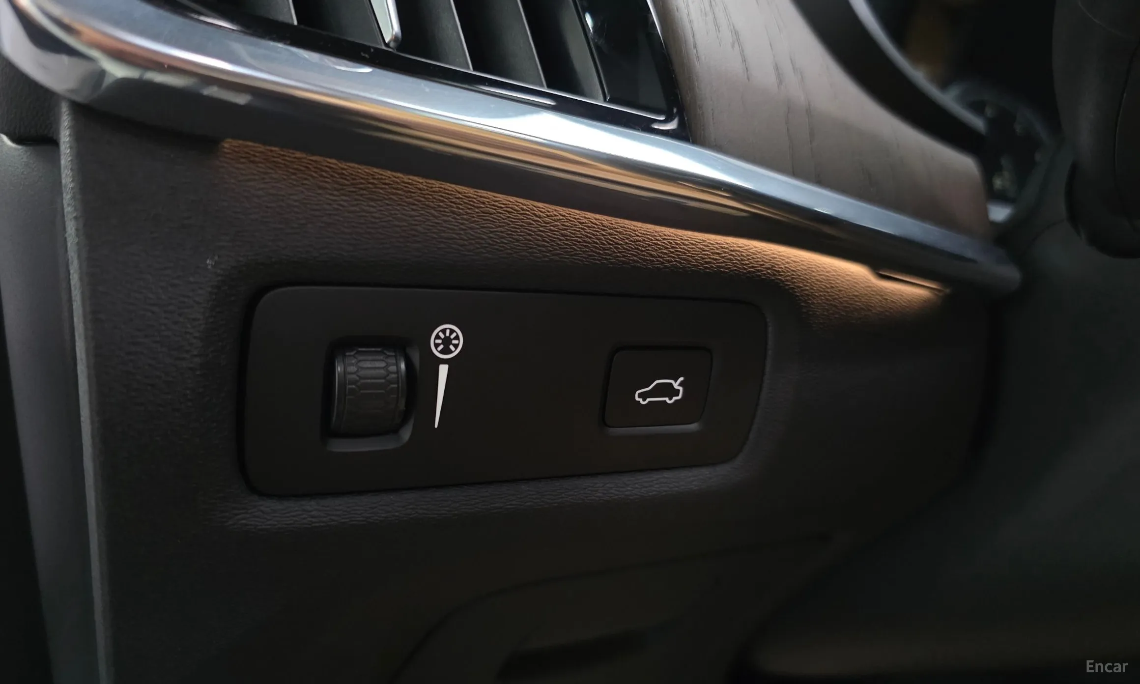 Volvo S90 превью 14