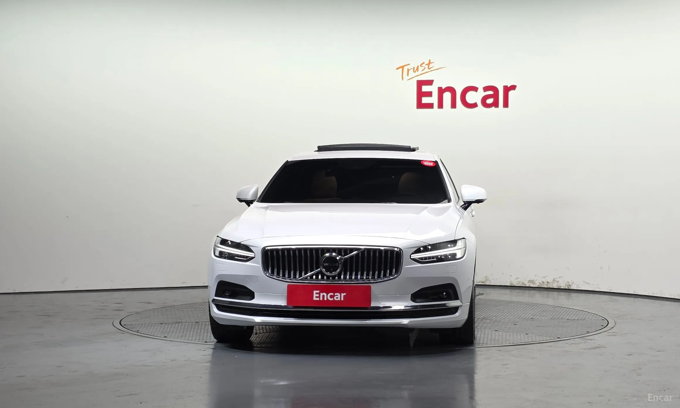 Volvo S90 превью 3