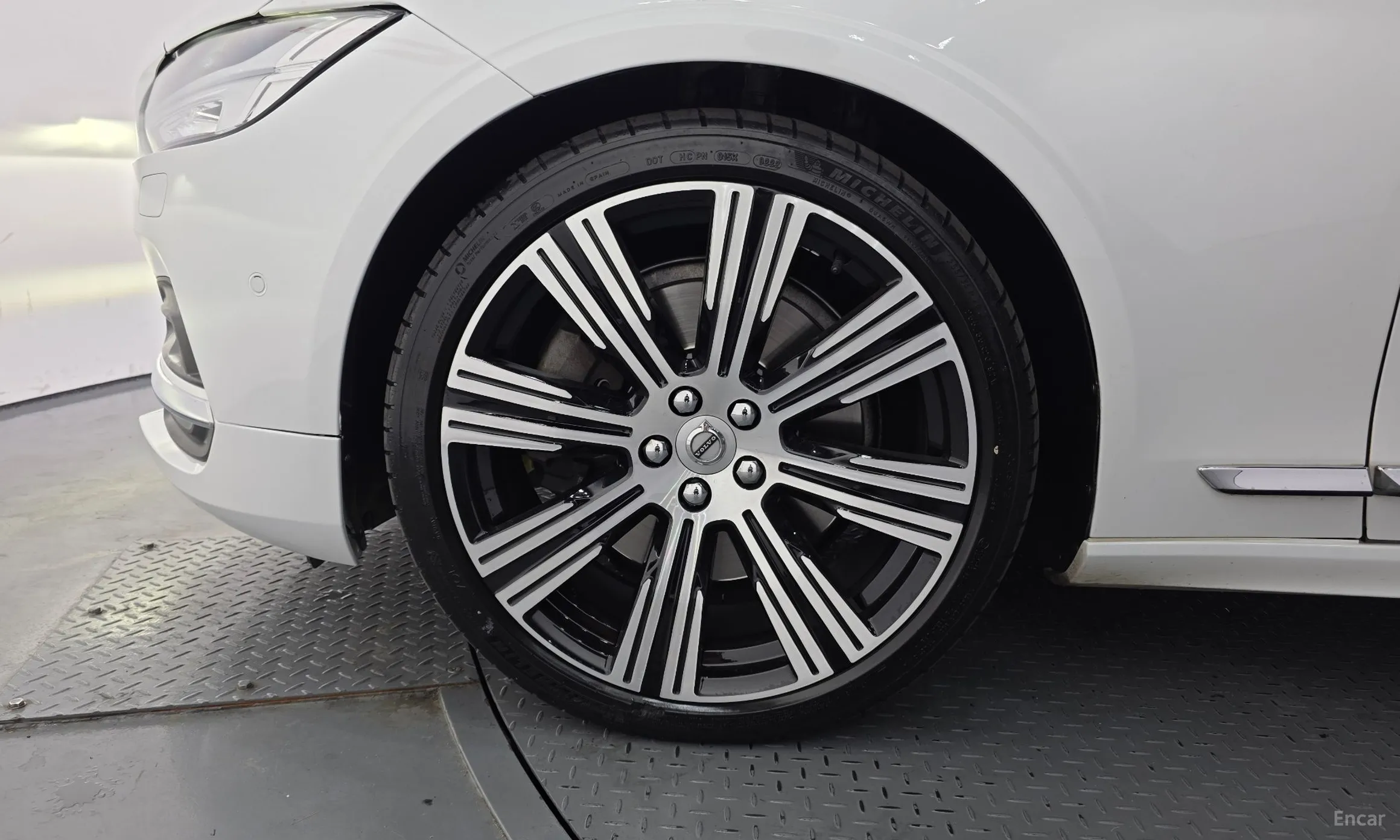 Volvo S90 превью 5