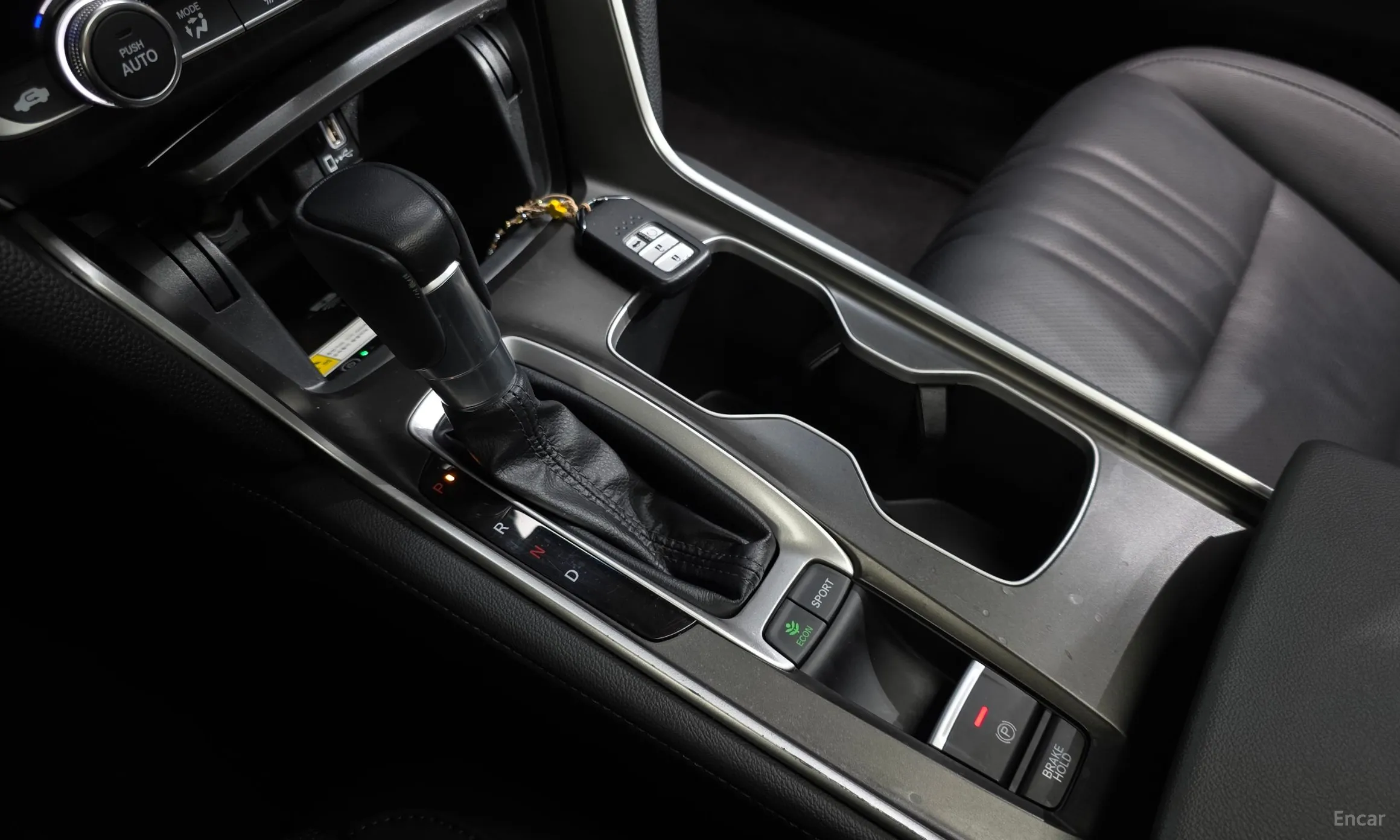 Honda Accord 10th Generation превью 9