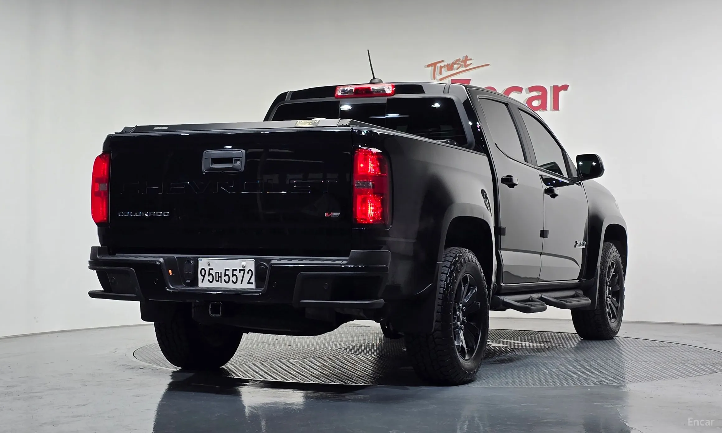 Chevrolet (GM Daewoo) Real New Colorado