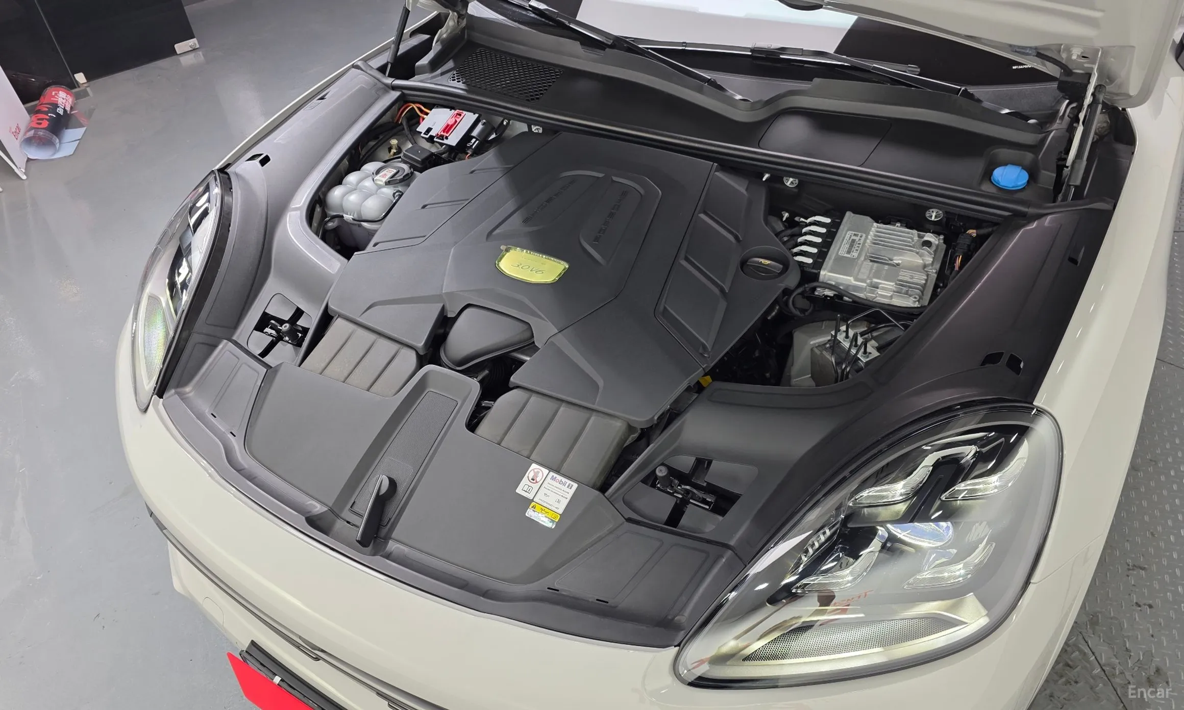 Porsche Cayenne (PO536) превью 6