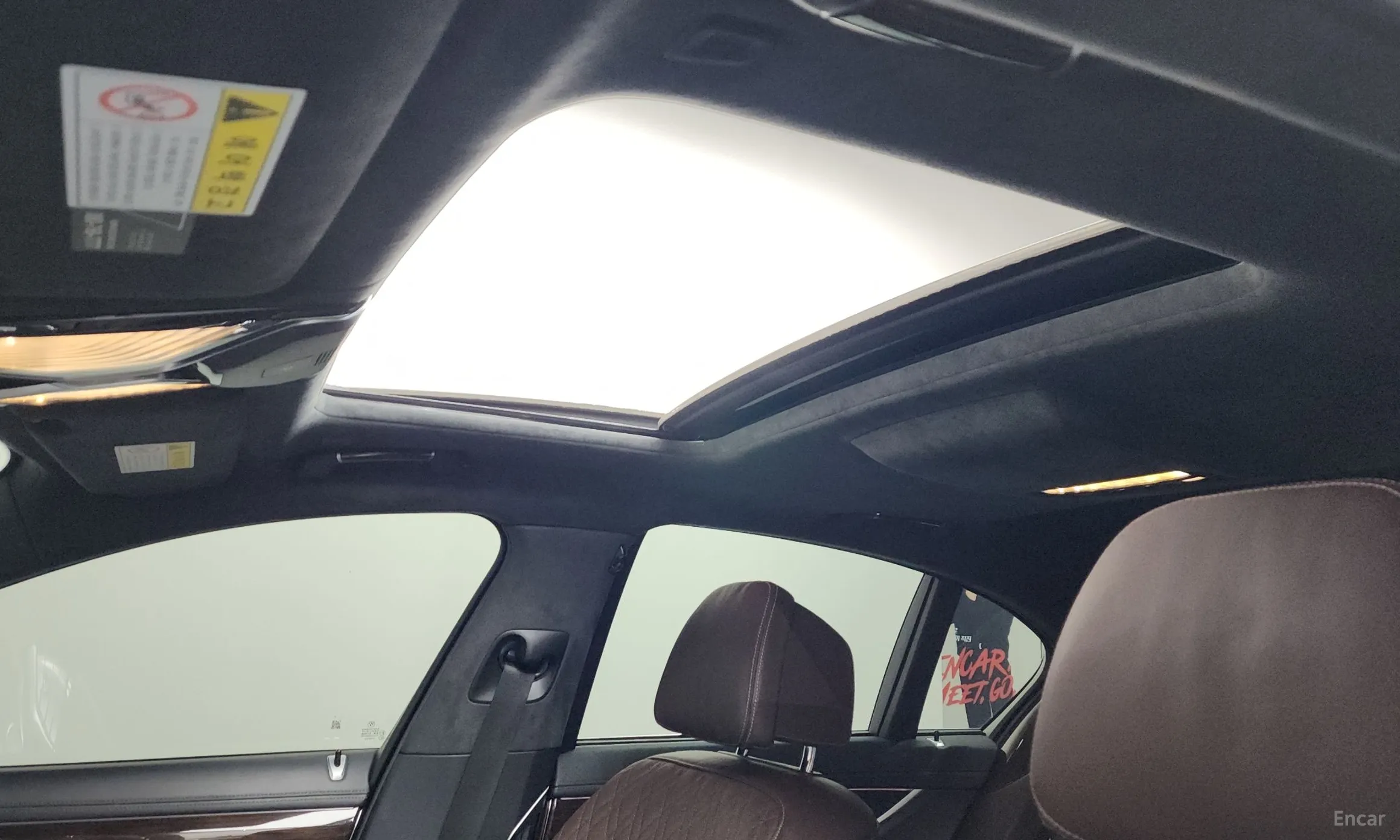 BMW 7 Series (G11) превью 19
