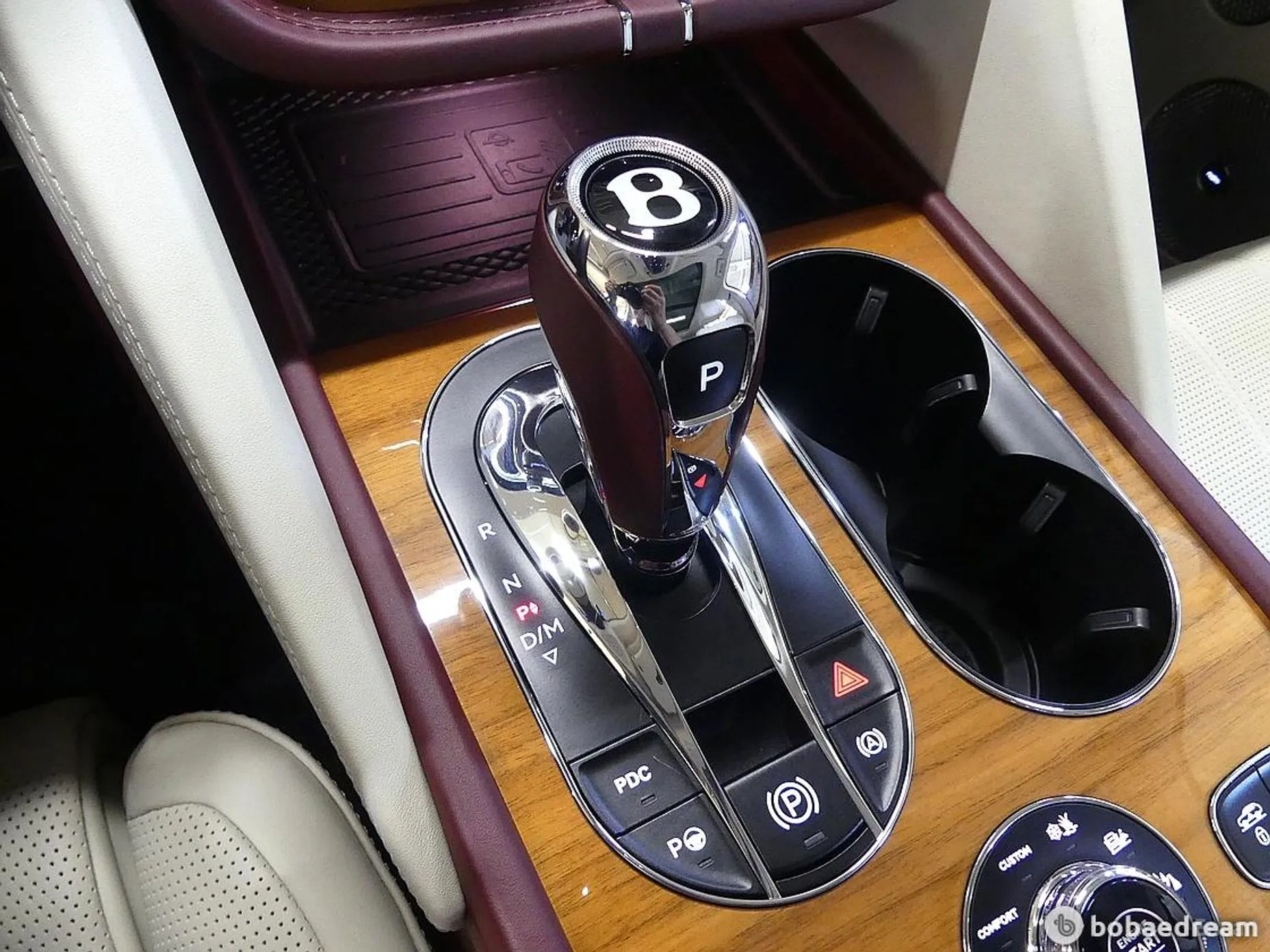 Bentley Bentayga превью 7
