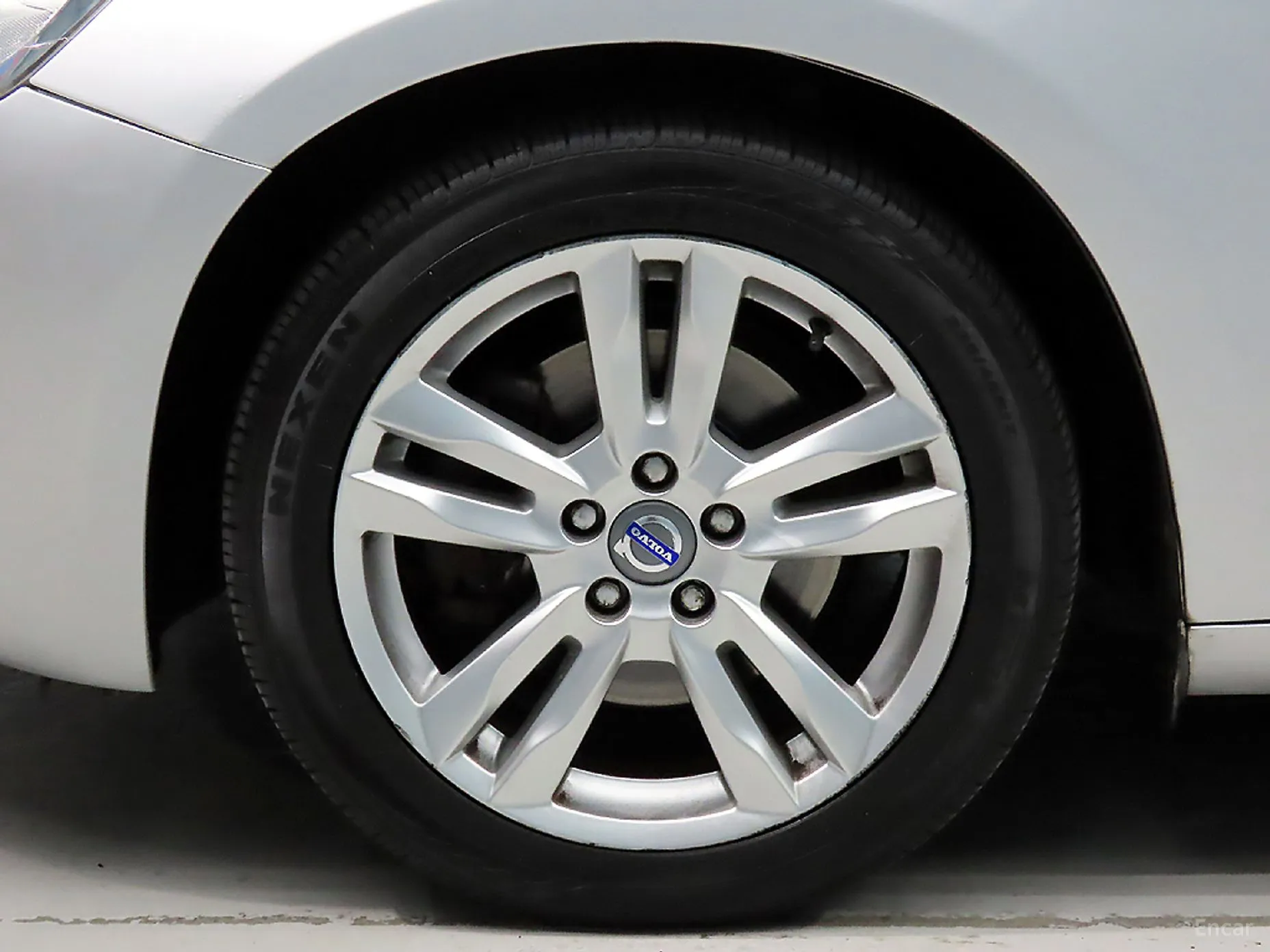 Volvo S60 превью 20