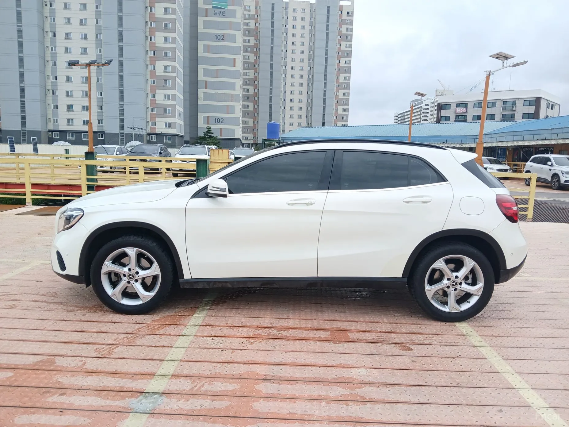 Mercedes Benz GLA-Class X156 превью 3
