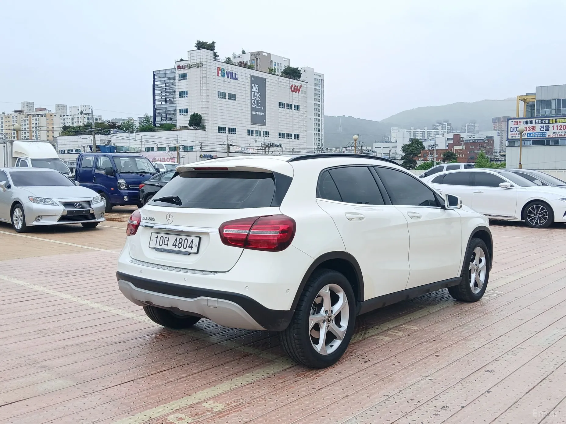 Mercedes Benz GLA-Class X156 превью 4