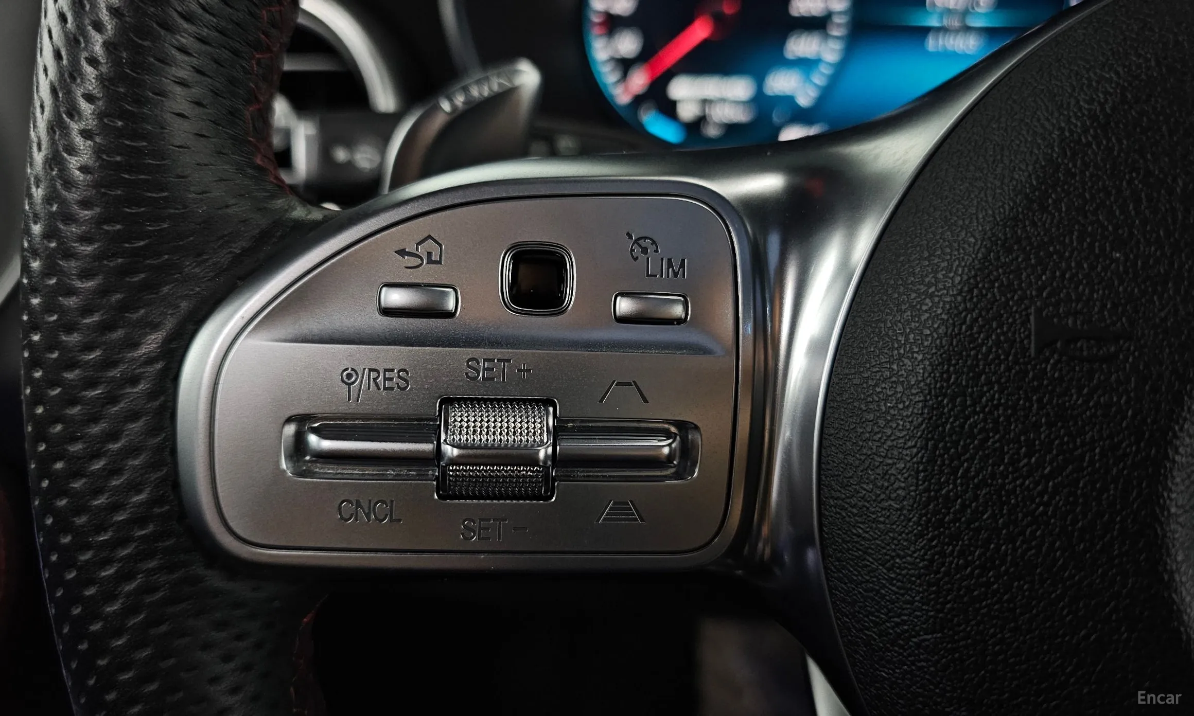 Mercedes Benz GLC-Class X253 превью 17